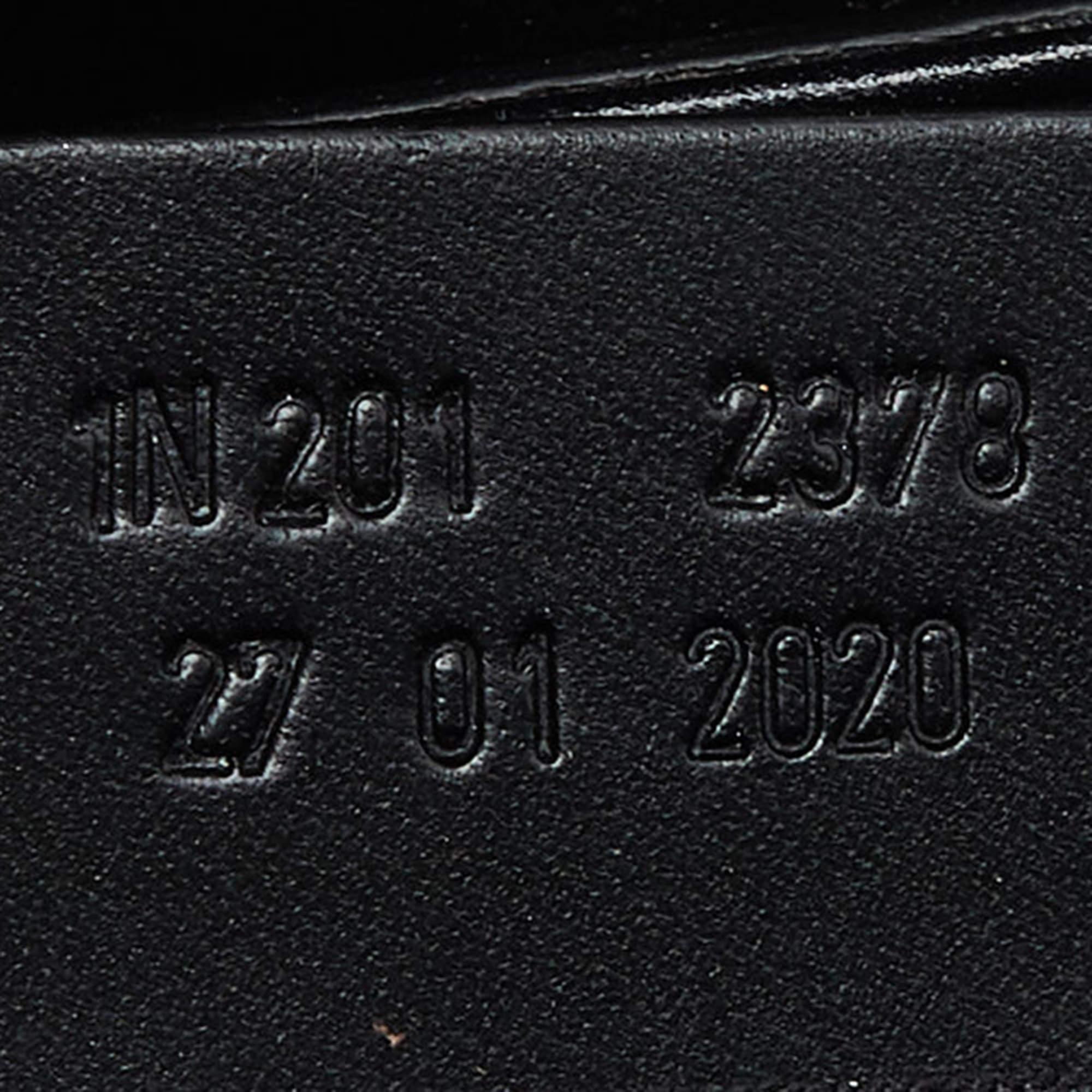 Etro Black Croc Embossed Leather Flap Shoulder Bag For Sale 5