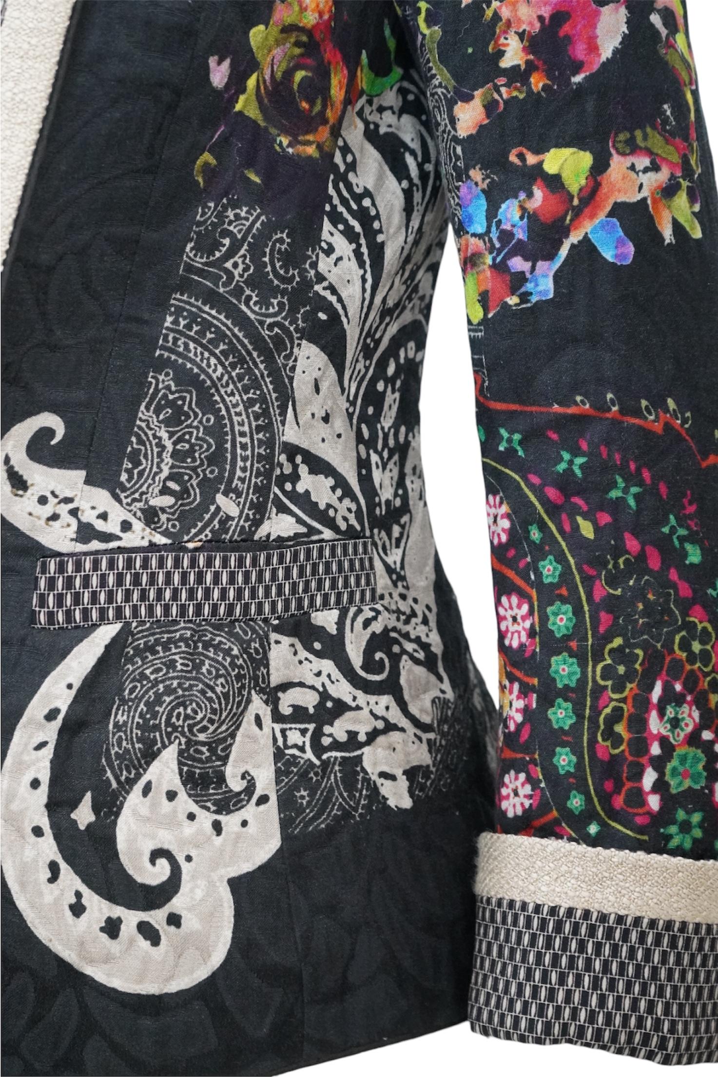 Etro - Blazer nero con motivo floreale e paisley - sz 40 in vendita 3