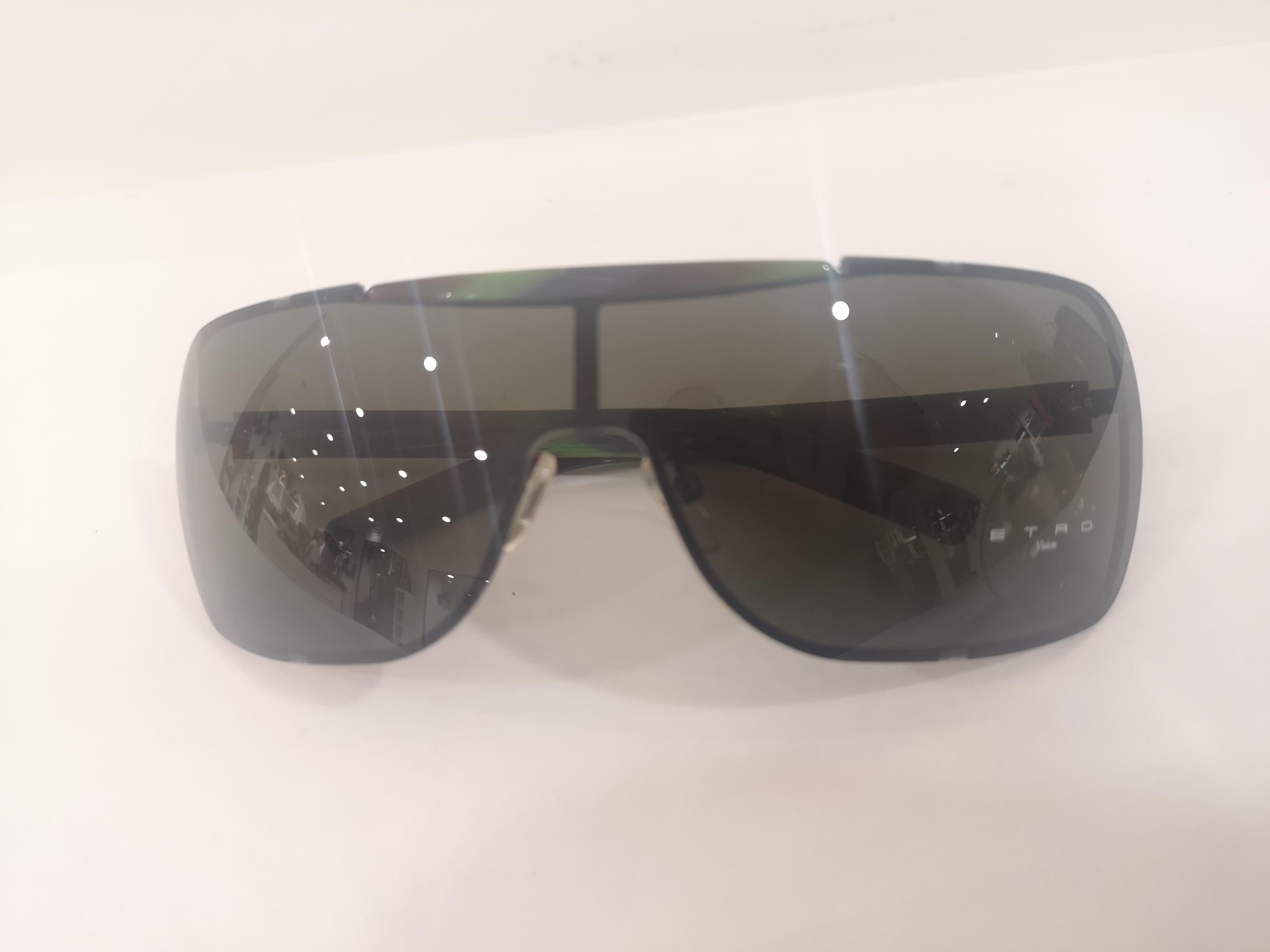 Etro black mask Sunglasses NWOT 3
