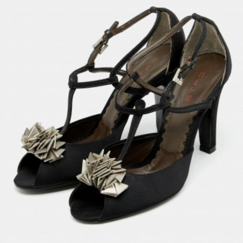 Etro Black Satin Embellished T Strap Sandals Size 36 For Sale 2