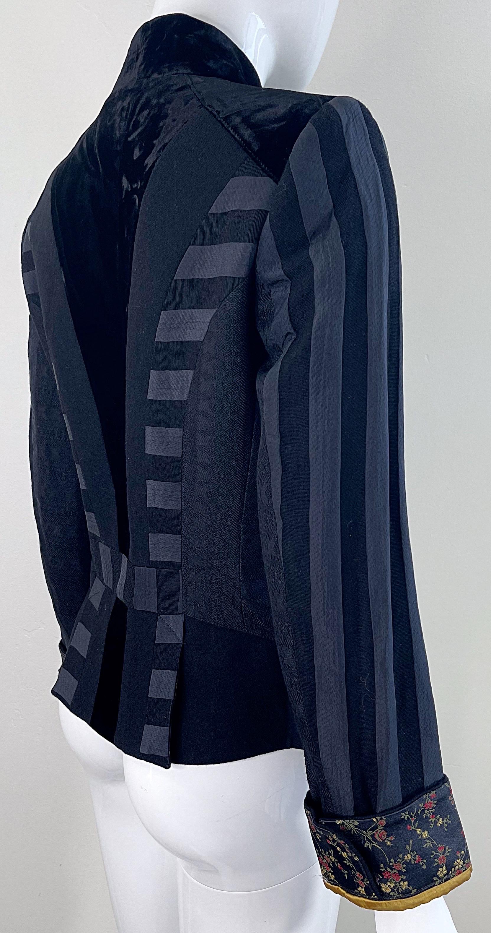 Etro Black Silk Blend Size 44 / US 8 Military Inspired Jacket w/ Flower Cuffs For Sale 4