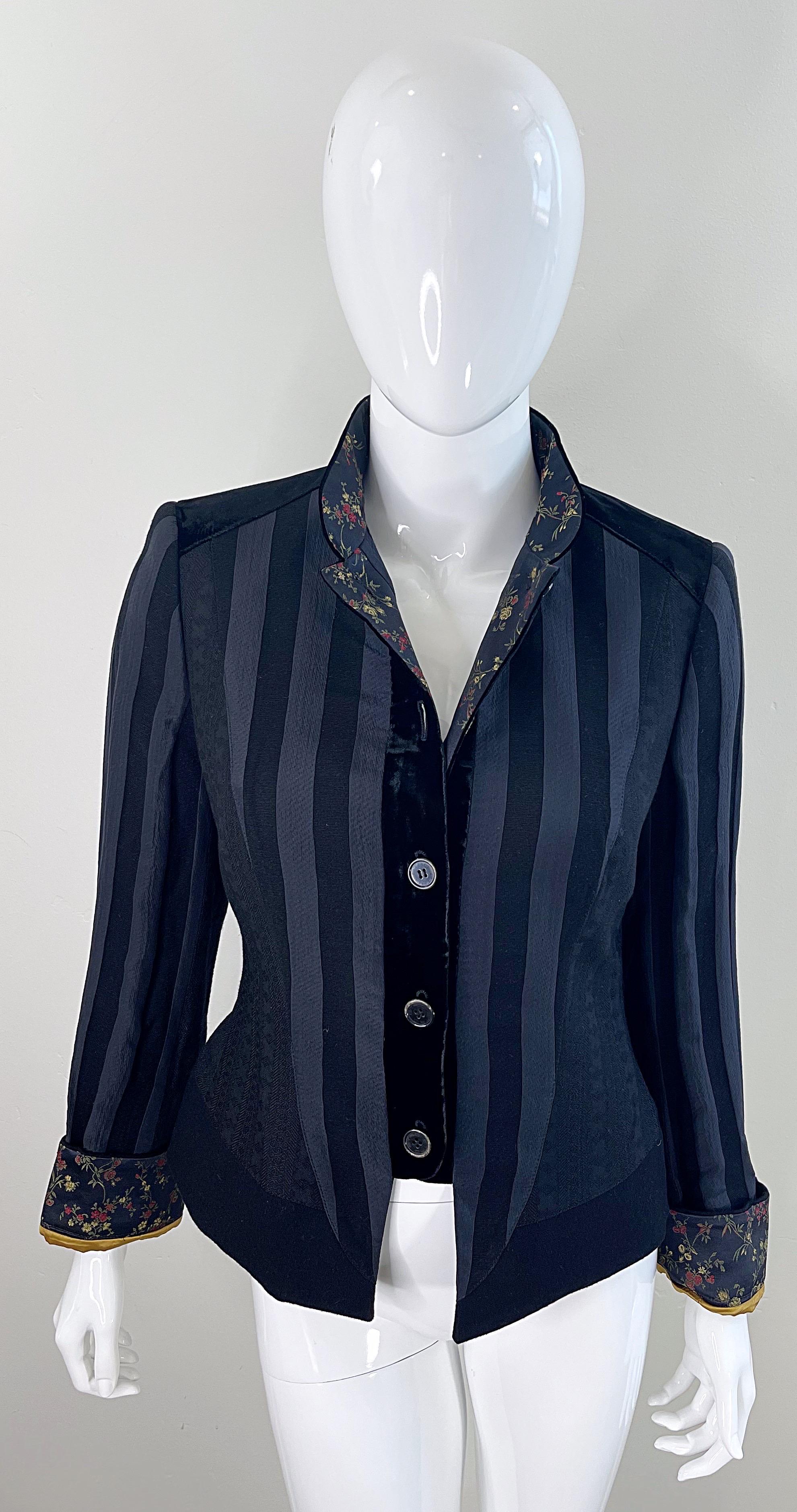 Etro Black Silk Blend Size 44 / US 8 Military Inspired Jacket w/ Flower Cuffs For Sale 5