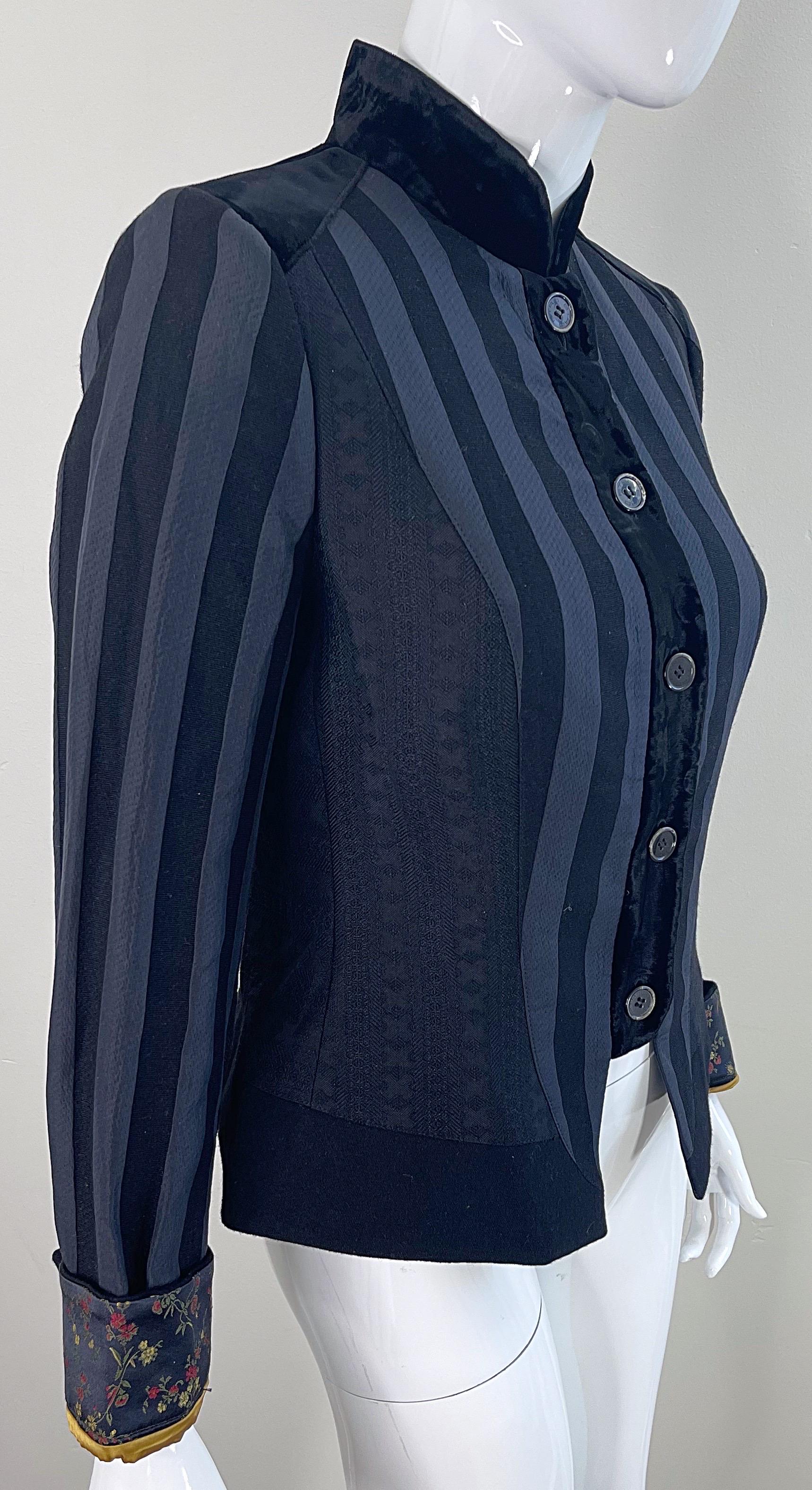 Etro Black Silk Blend Size 44 / US 8 Military Inspired Jacket w/ Flower Cuffs For Sale 6