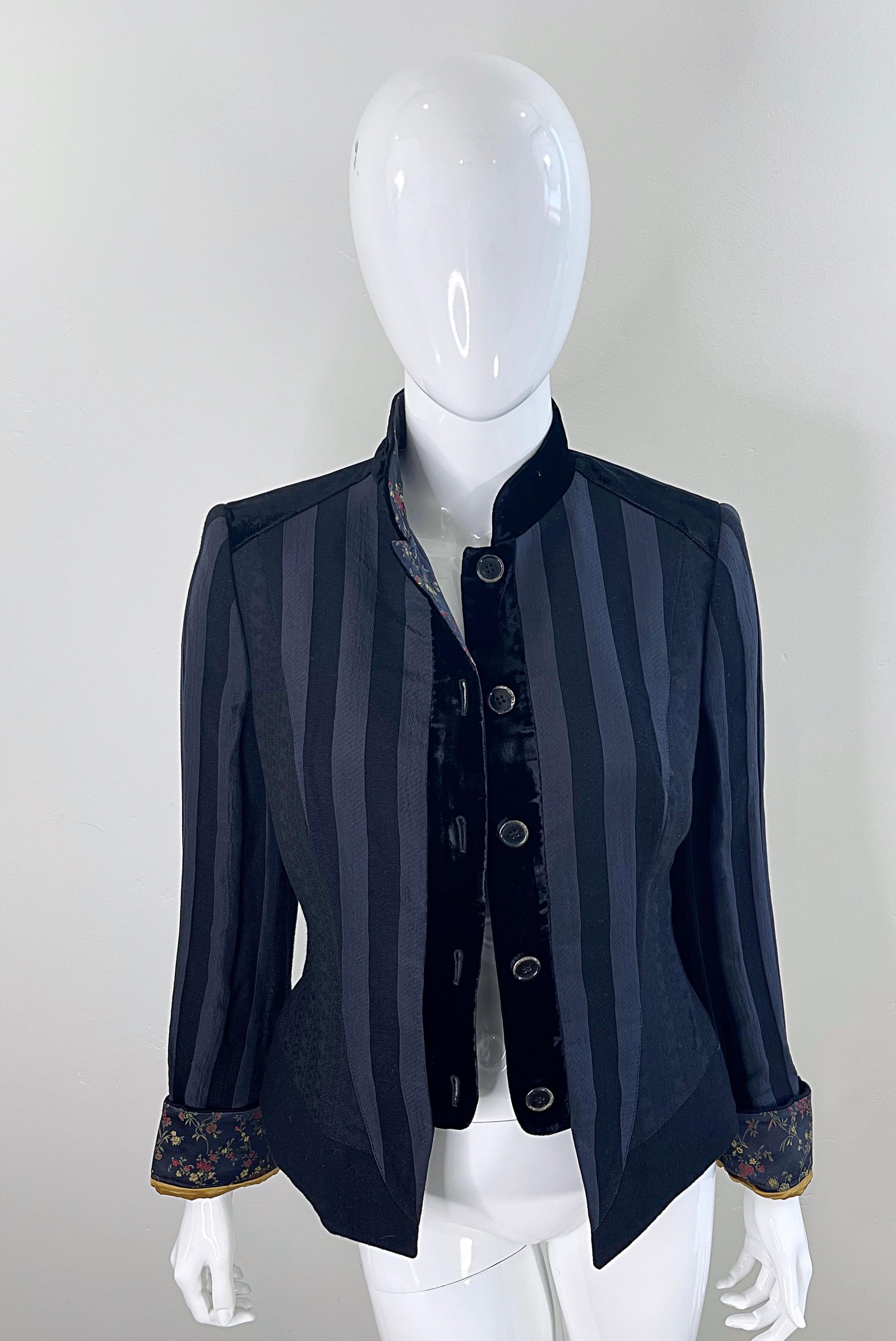 Etro Black Silk Blend Size 44 / US 8 Military Inspired Jacket w/ Flower Cuffs For Sale 7