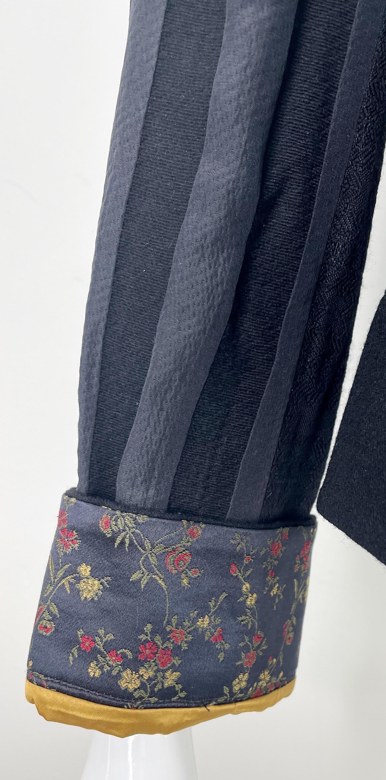 Etro Black Silk Blend Size 44 / US 8 Military Inspired Jacket w/ Flower Cuffs For Sale 1