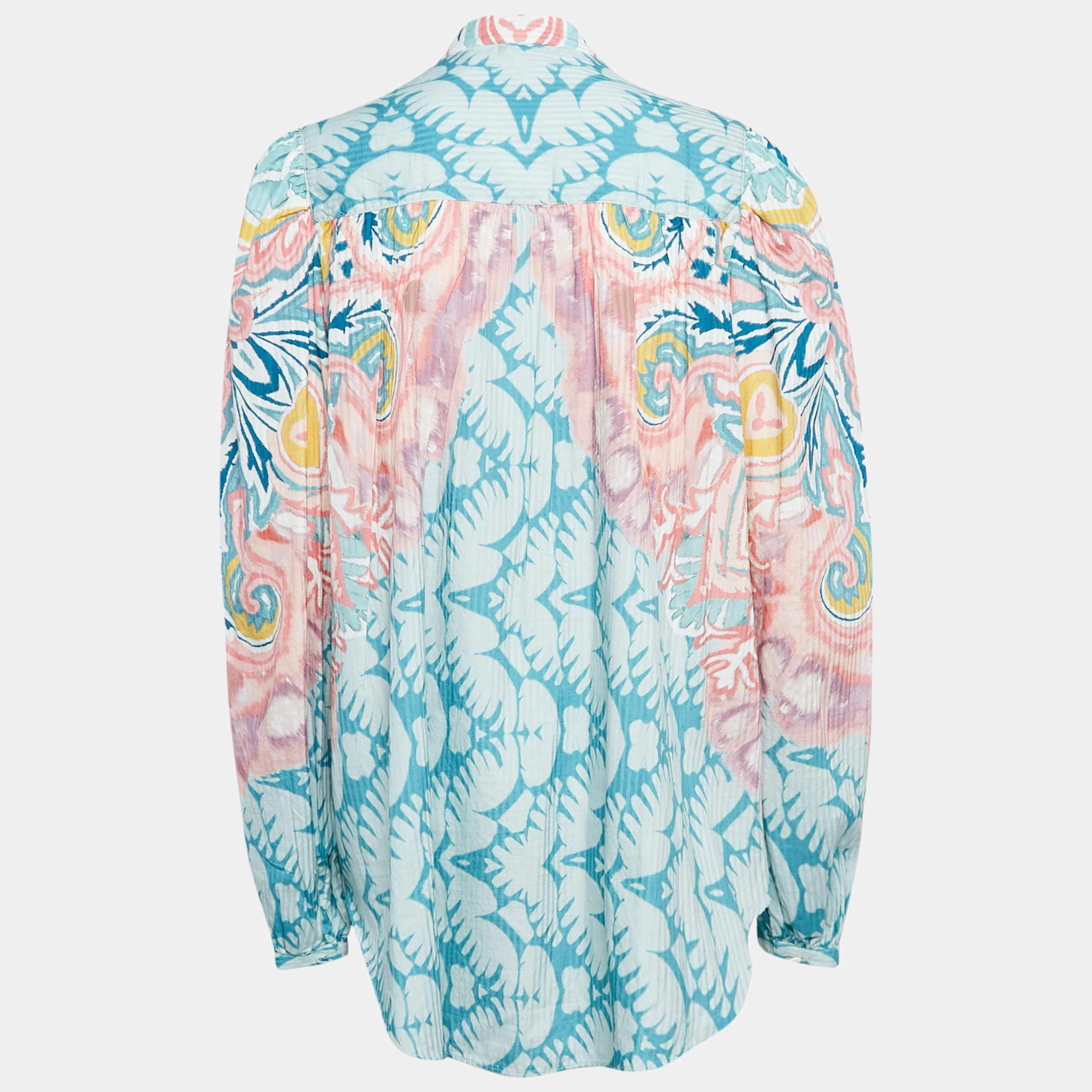 Complement your elegance with a lovely blouse like this one. With its pretty design and prime quality fabric  this blouse is the best pick to look sophisticated and poised.