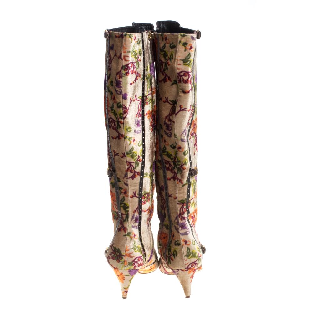 Etro Braun/Beige Floral Stampa Fiore Großer Samt und Leder Stiefel Größe 39.5 im Zustand „Gut“ in Dubai, Al Qouz 2