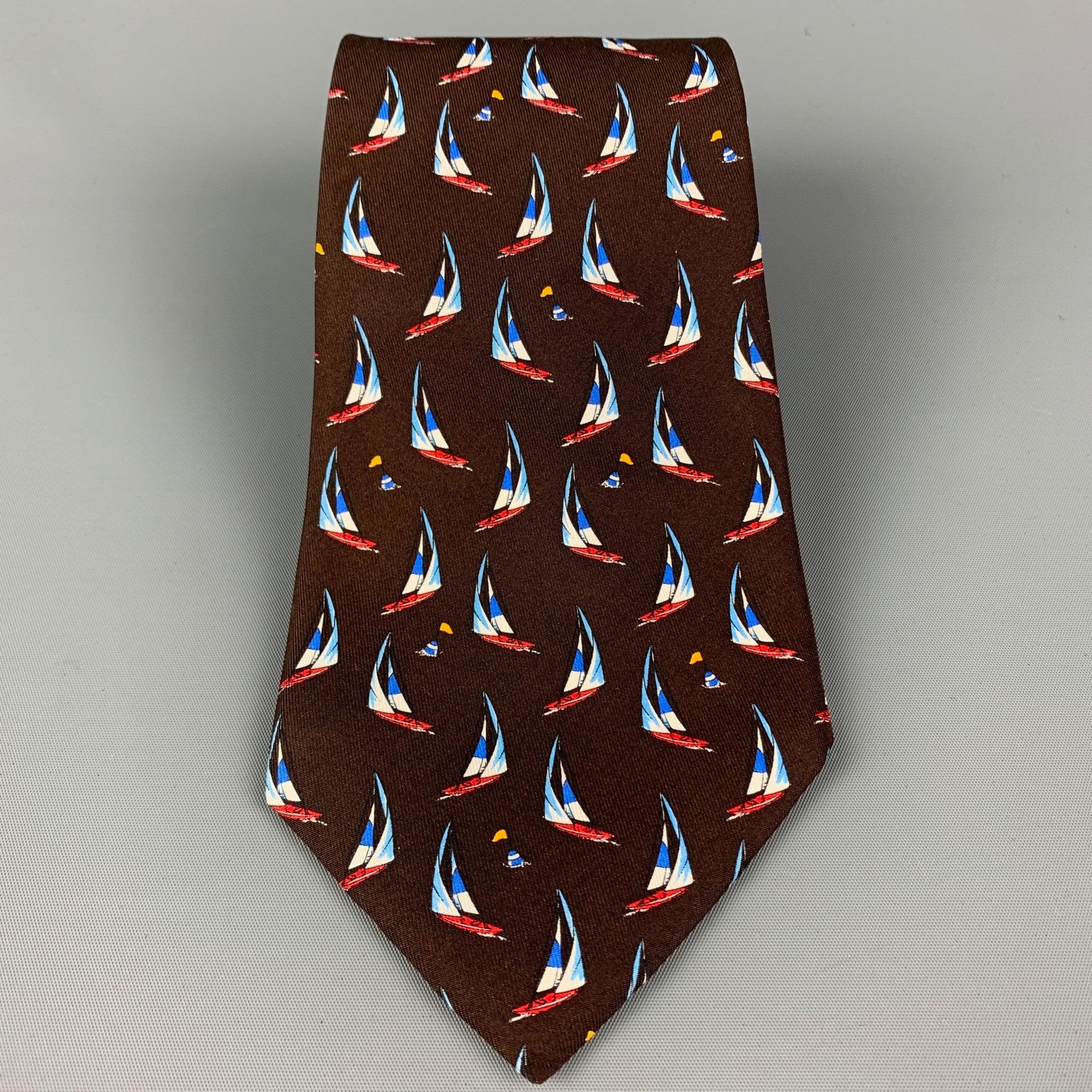 ETRO
 necktie comes in a brown silk with a all over sailboat print. Good Pre-Owned Condition. 
 

 Measurements: 
  Width: 4.25 inches Length: 58 inches 
  
  
  
 Sui Generis Reference: 43538
 Category: Tie
 More Details
  
 Brand: ETRO
 Color: