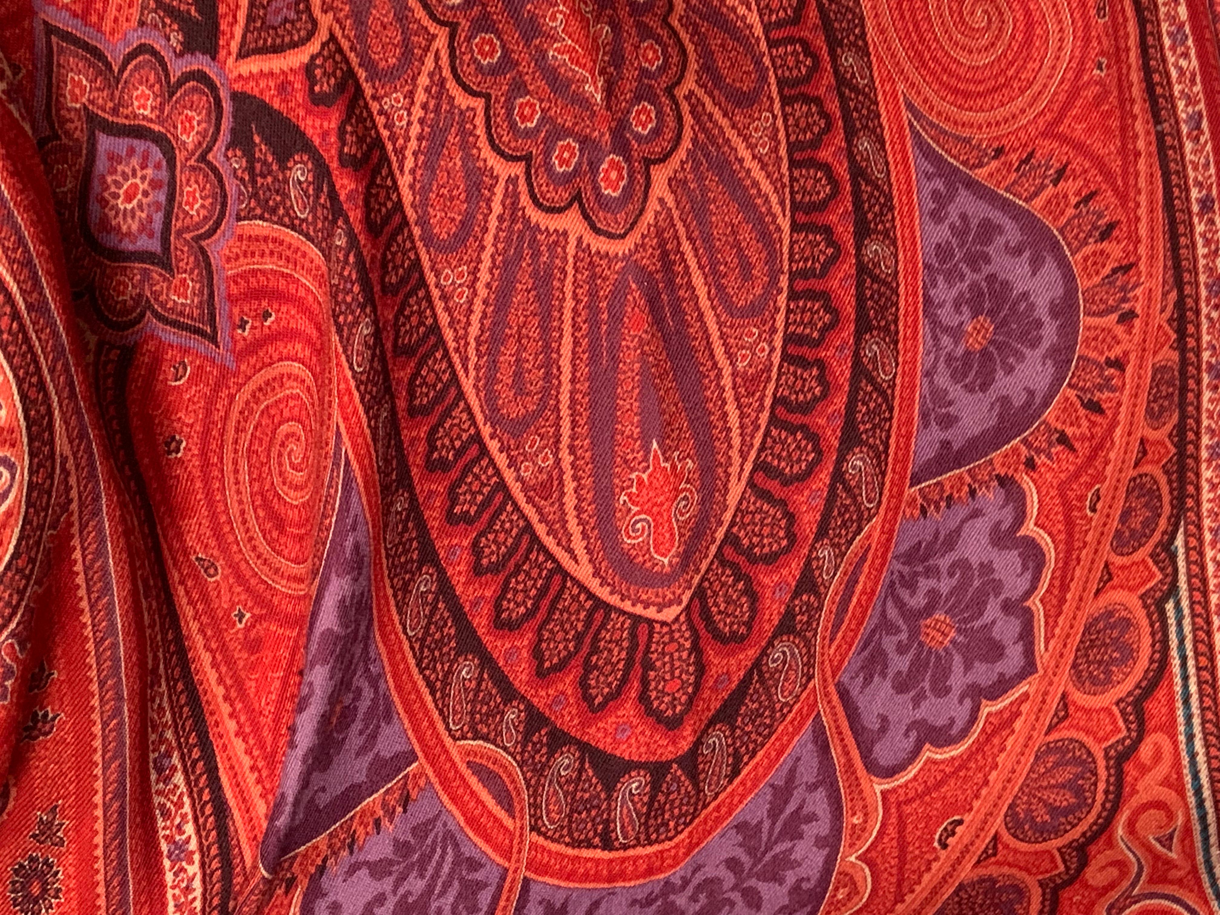 Etro Classic Red Wool and Silk Paisley Scarf with Lavender Center 4