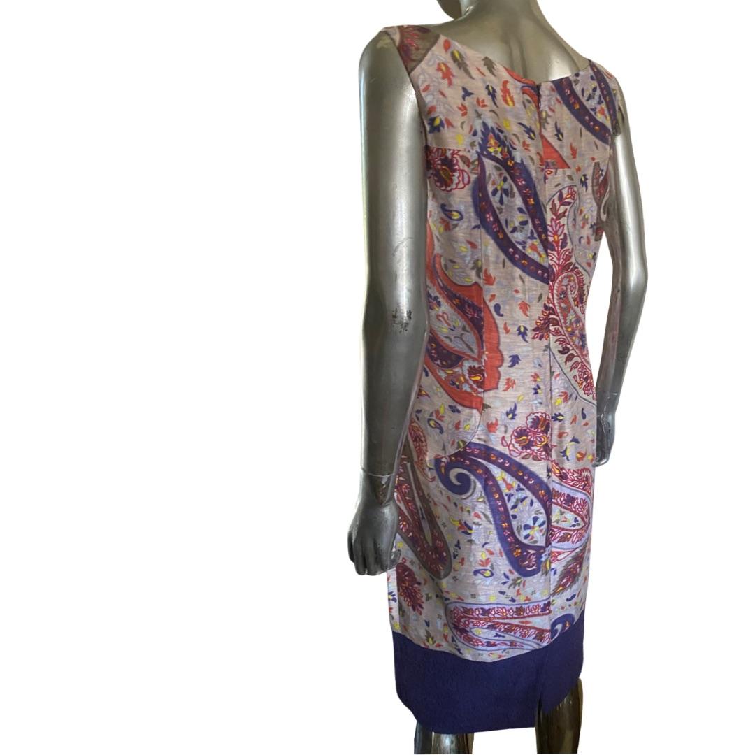 Gray Etro Collection Sleeveless Paisley Print Chemise, Italy Size 12 For Sale