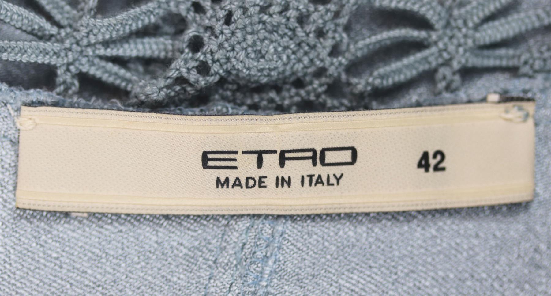 Top de crepé de chine con adornos de ganchillo Etro IT 42 UK 10 en Excelente Estado en London, GB