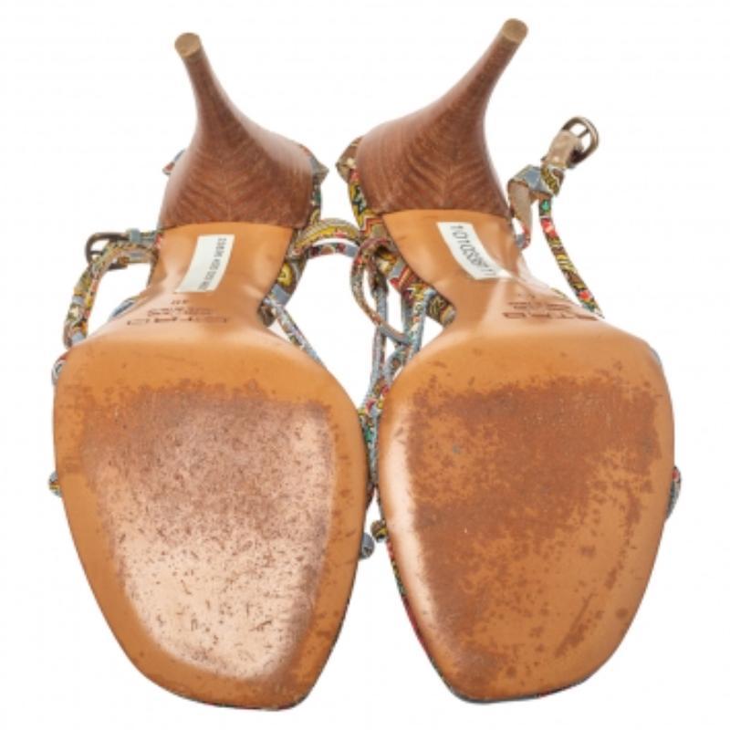 Creations from Etro have forever impressed us and they continue to do so! These lovely multicolor sandals are crafted from paisley printed fabric and styled in an open-toe strappy silhouette with bead embellishments. They flaunt ankle straps with