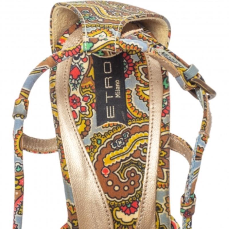 Etro Fabric Paisley Print Embellished Open Toe Ankle Strap Sandals Size 40 In Fair Condition For Sale In Dubai, Al Qouz 2