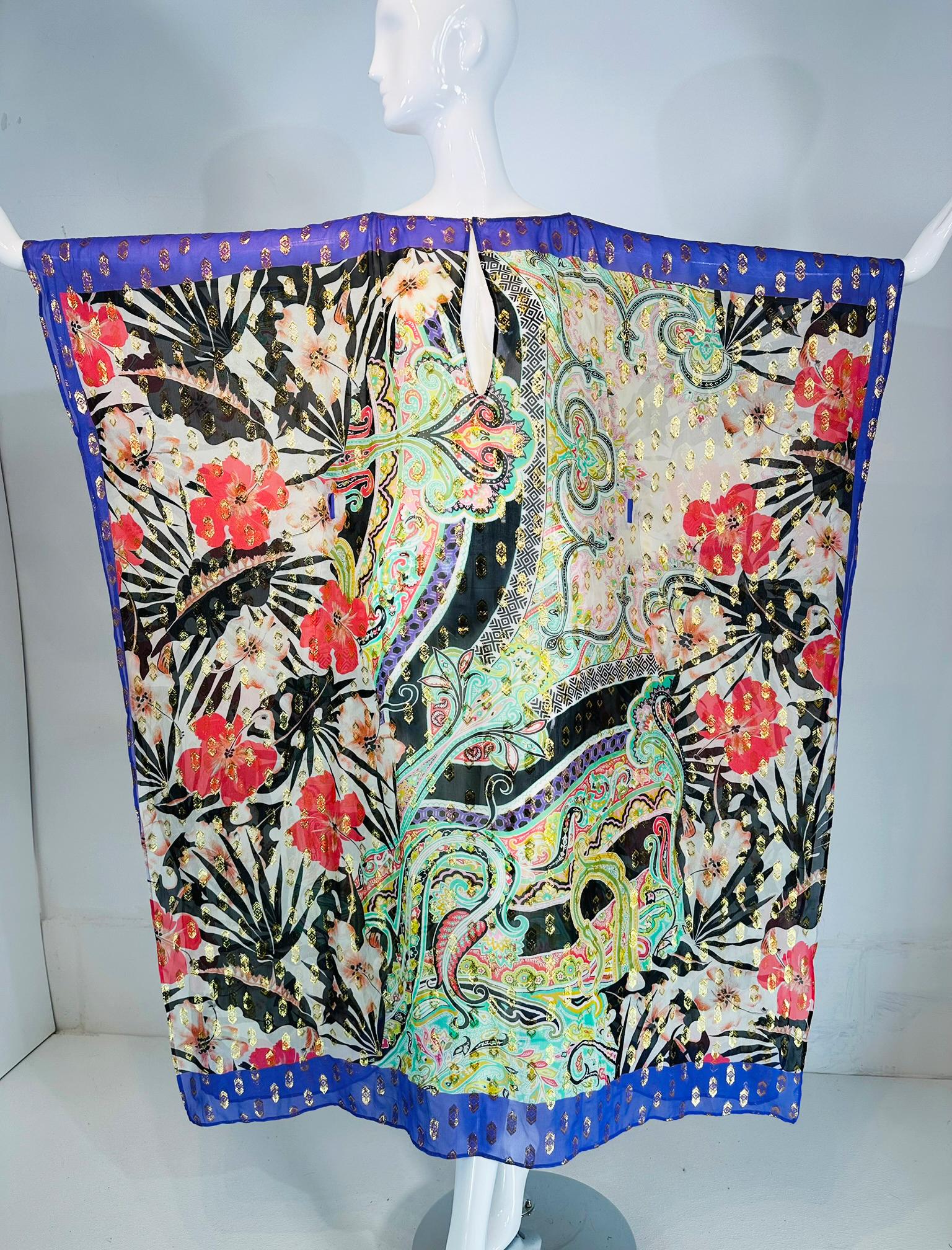 Etro Caftan transparent en soie imprimée or métallisé avec ceinture  Moyen en vente 10