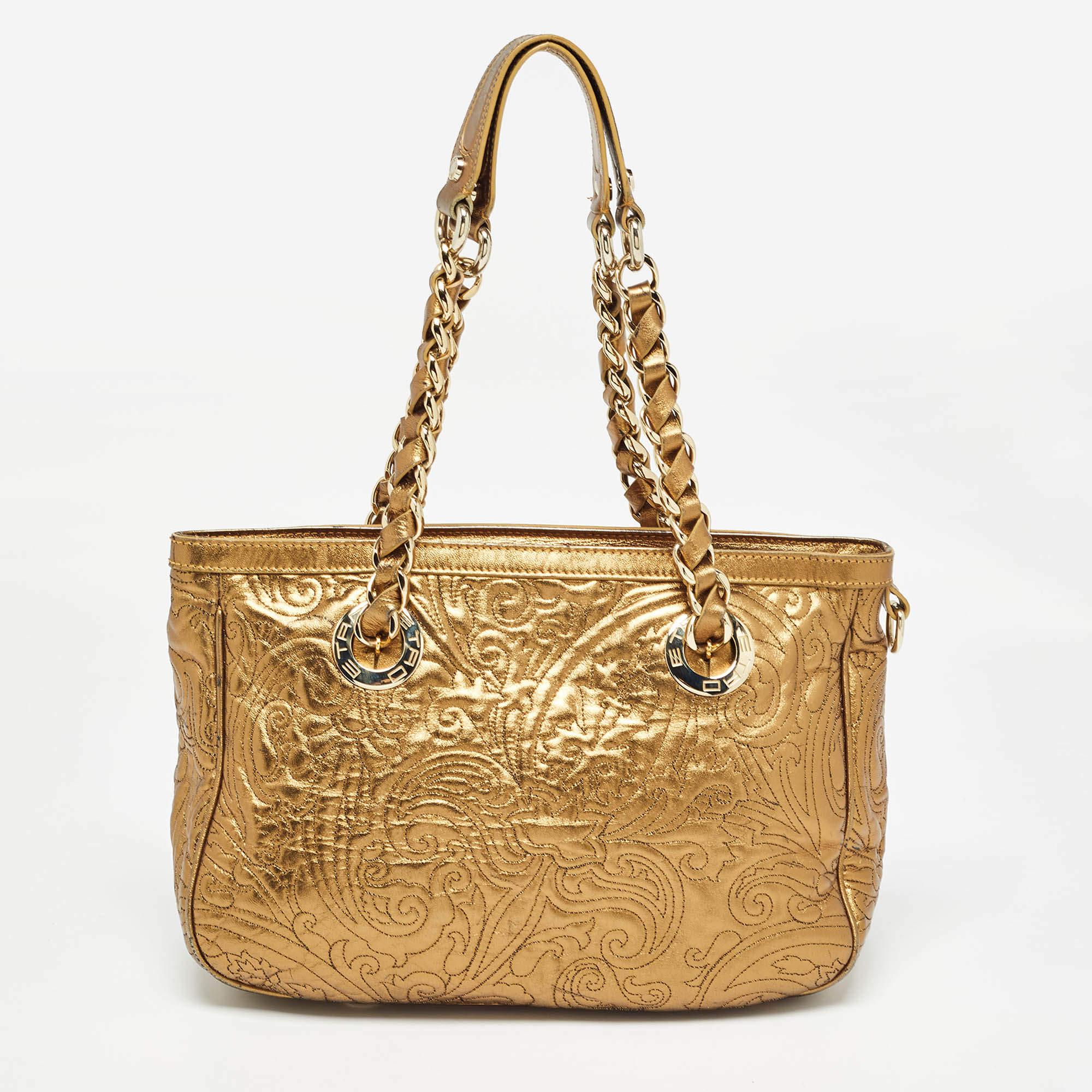 Etro Gold Paisley Embossed Leather Chain Tote In Good Condition For Sale In Dubai, Al Qouz 2