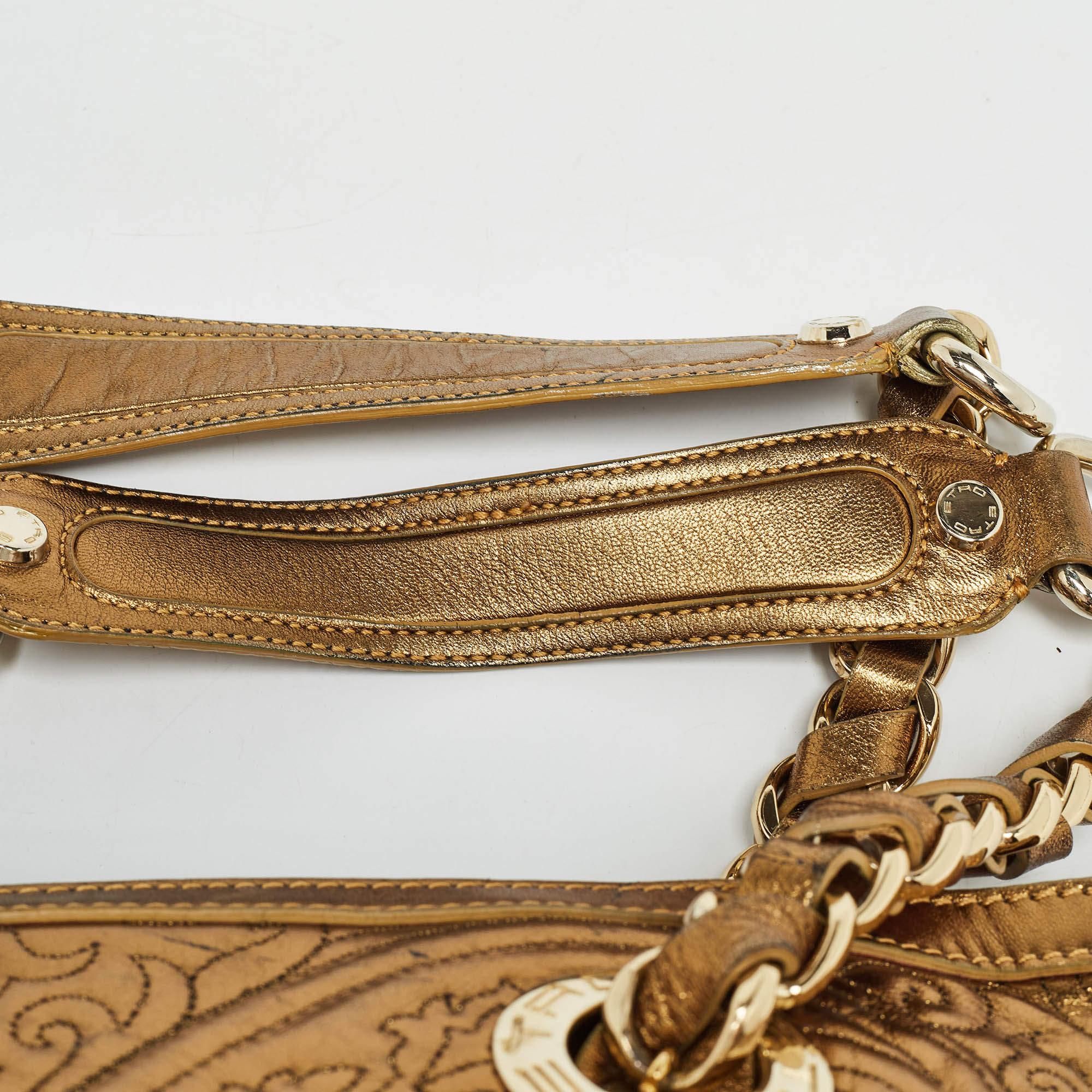 Etro Gold Paisley Embossed Leather Chain Tote For Sale 1