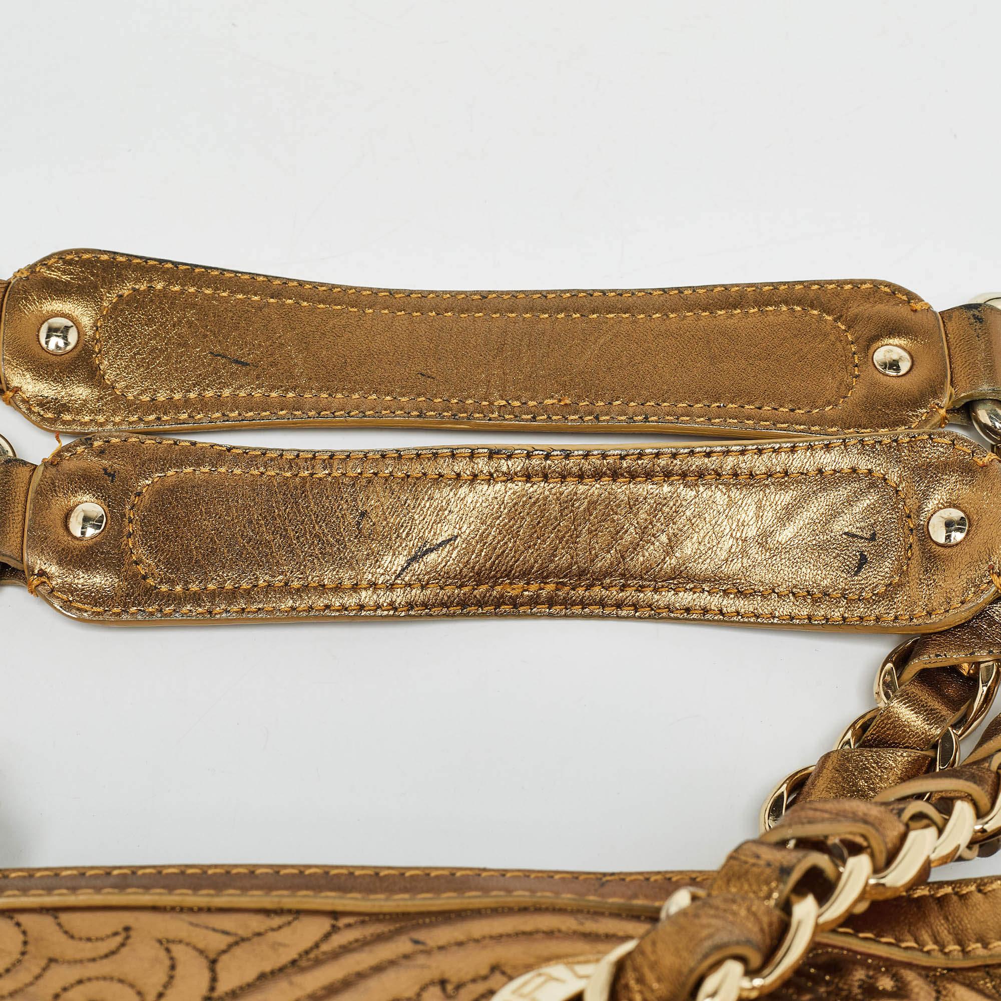 Etro Gold Paisley Embossed Leather Chain Tote For Sale 3