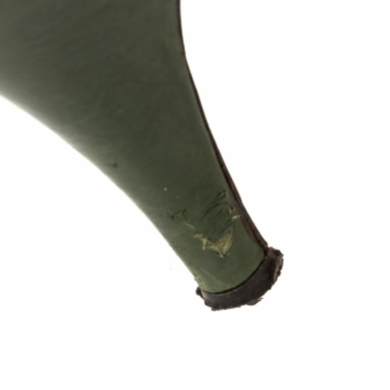 Black Etro Green Leather Logo Embellished Pointed Toe Pumps Size 38.5 For Sale