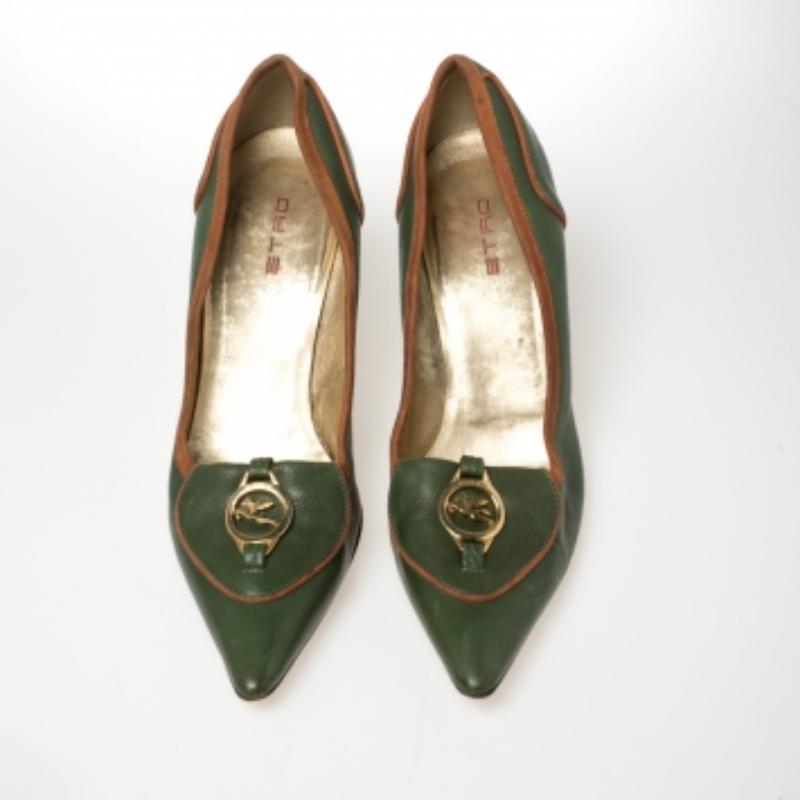 Etro Green Leather Logo Embellished Pointed Toe Pumps Size 38.5 For Sale 3