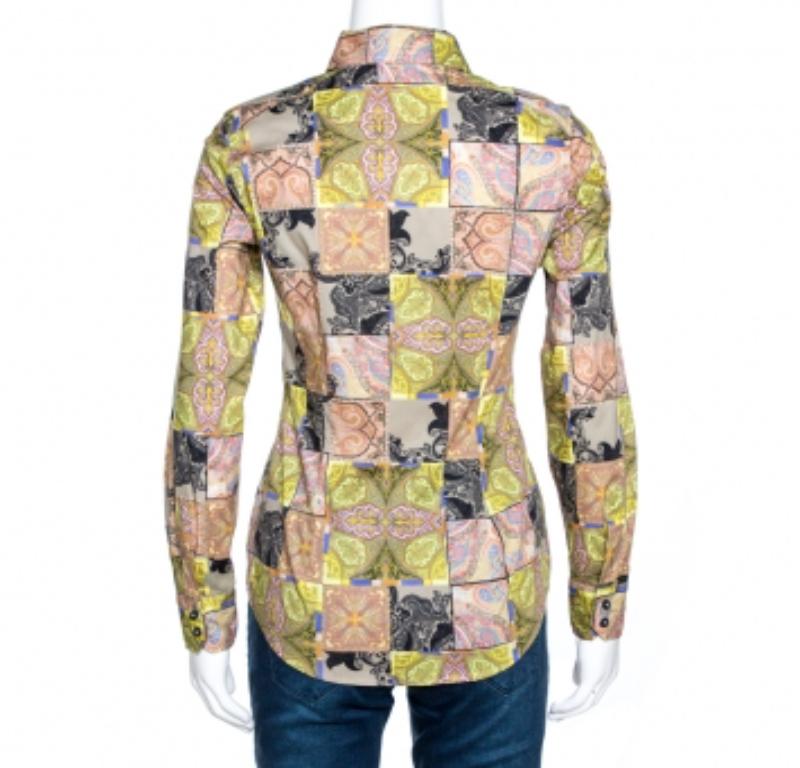 Hazte con esta elegante camisa Etro. Perfecto para salidas informales, luce un bonito estampado paisley en verde. Tiene una silueta sencilla con cuello, mangas largas, botones delante y un buen ajuste. Póntelos con unos vaqueros ajustados y listo.