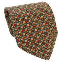 Etro Green Red Silk Vintage Classic Tie