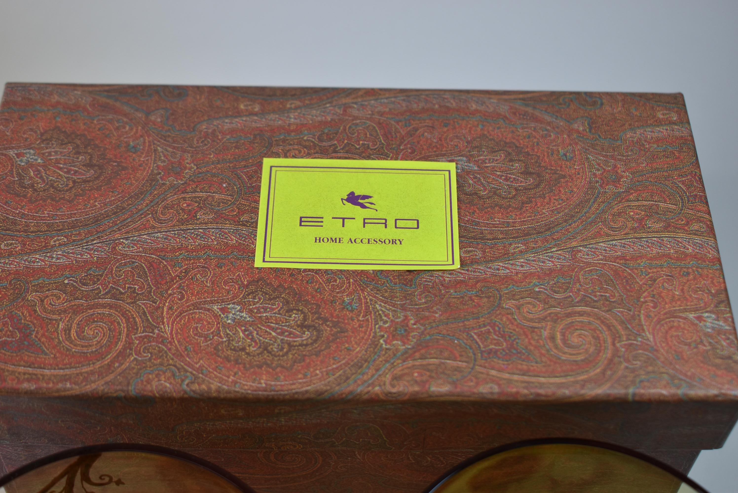 Faux ostrich leather and wood paisley tray made in Italy by Etro Home Accessories. Very nice condition with original box. Dimensions: 16