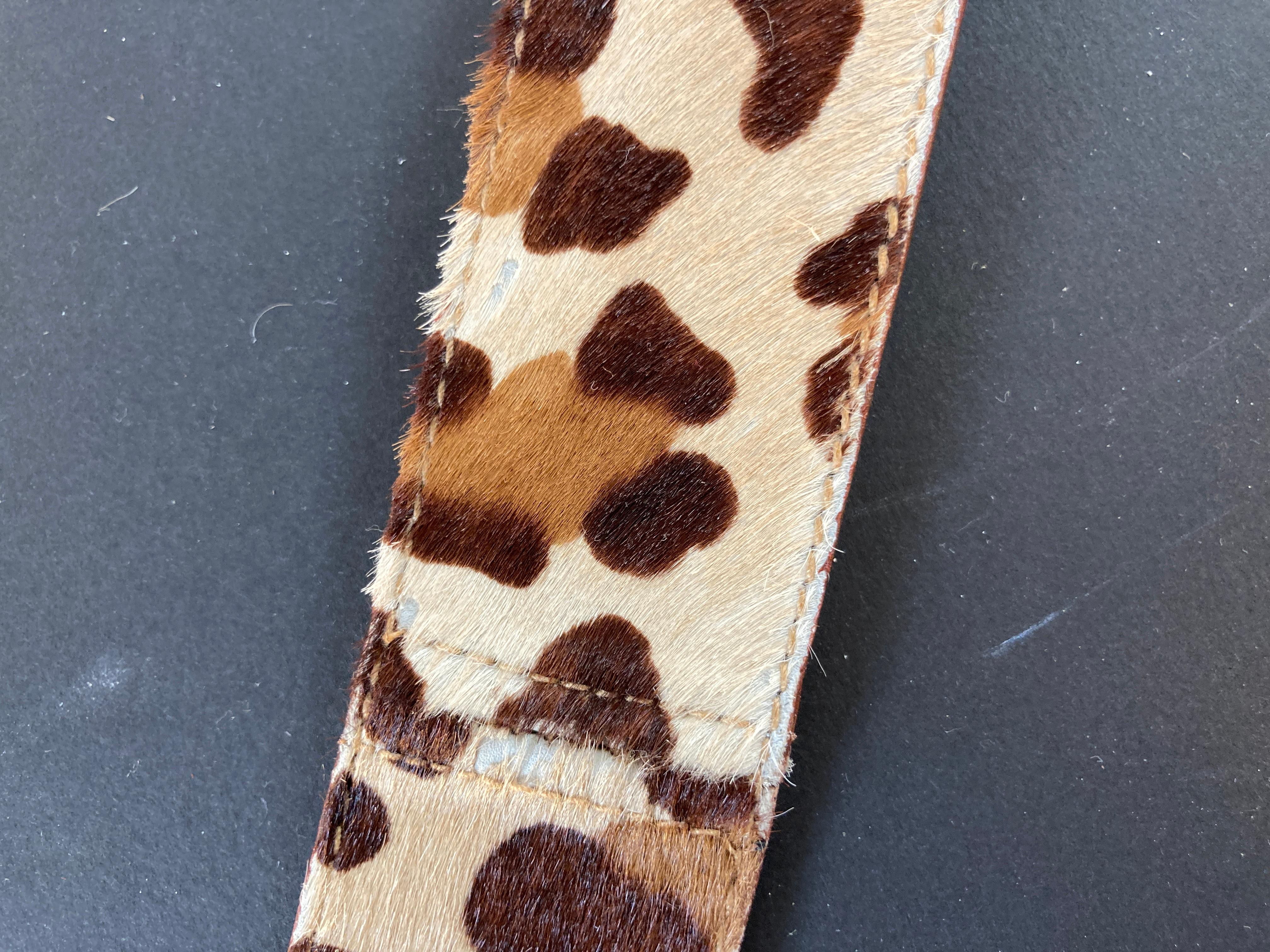 ETRO Ceinture en cuir imprimé léopard avec boucle en laiton emblématique Pegaso en vente 3