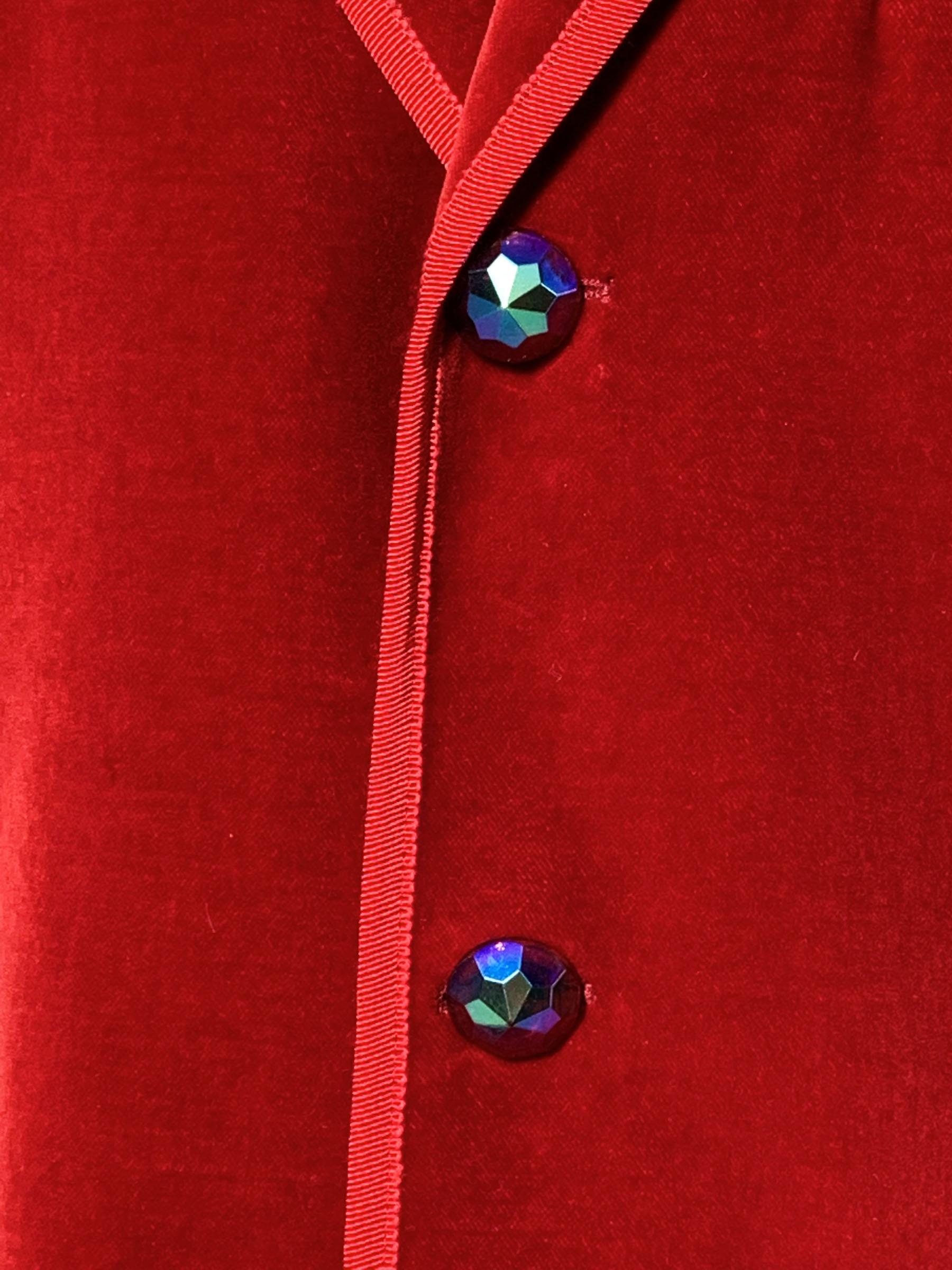 Etro Men's Red Velvet Tuxedo Pant Suit Italian 48/46 In Excellent Condition For Sale In Montgomery, TX