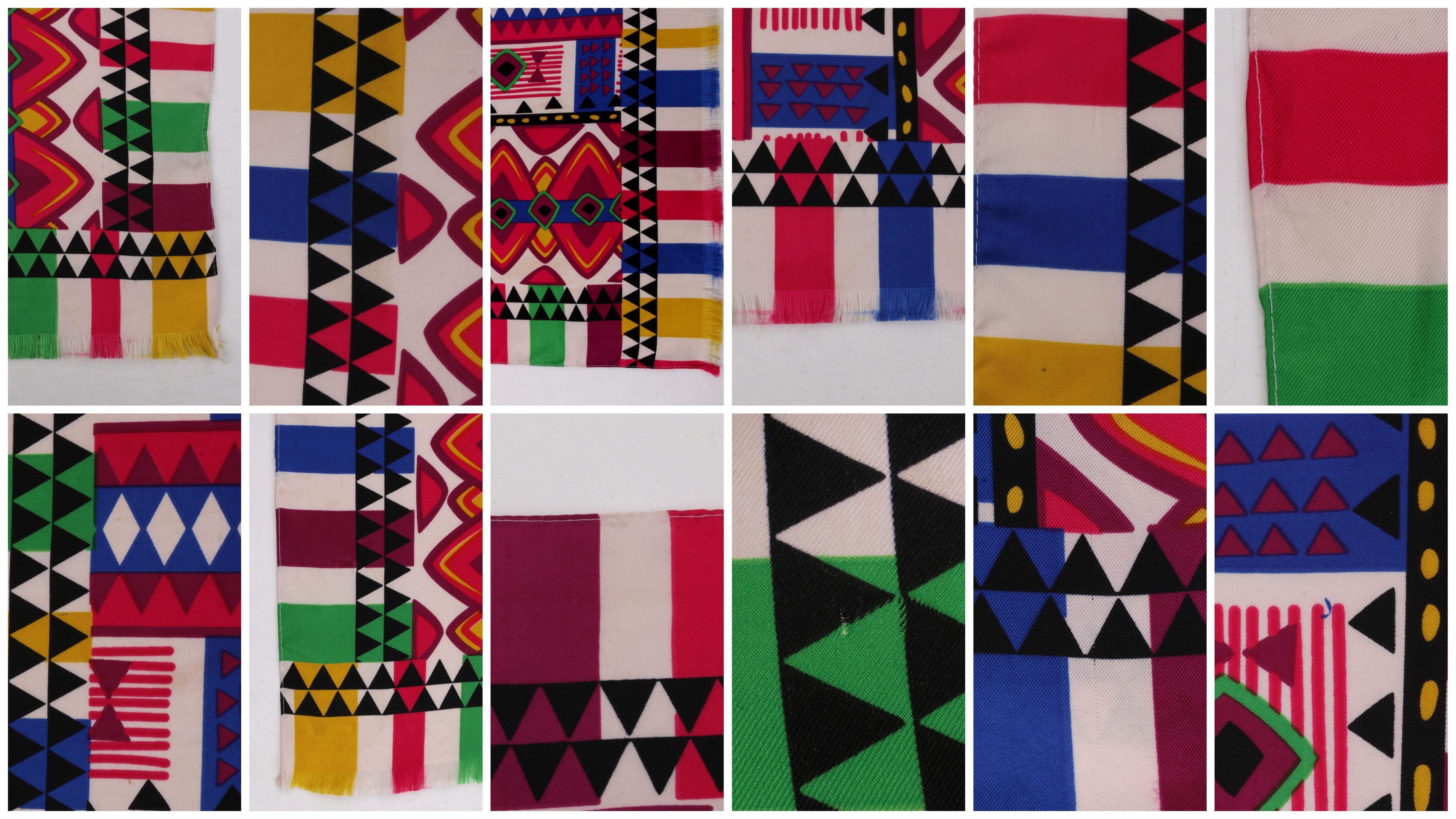ETRO - Écharpe oblongue à franges en soie à imprimé tribal géométrique multicolore en vente 3