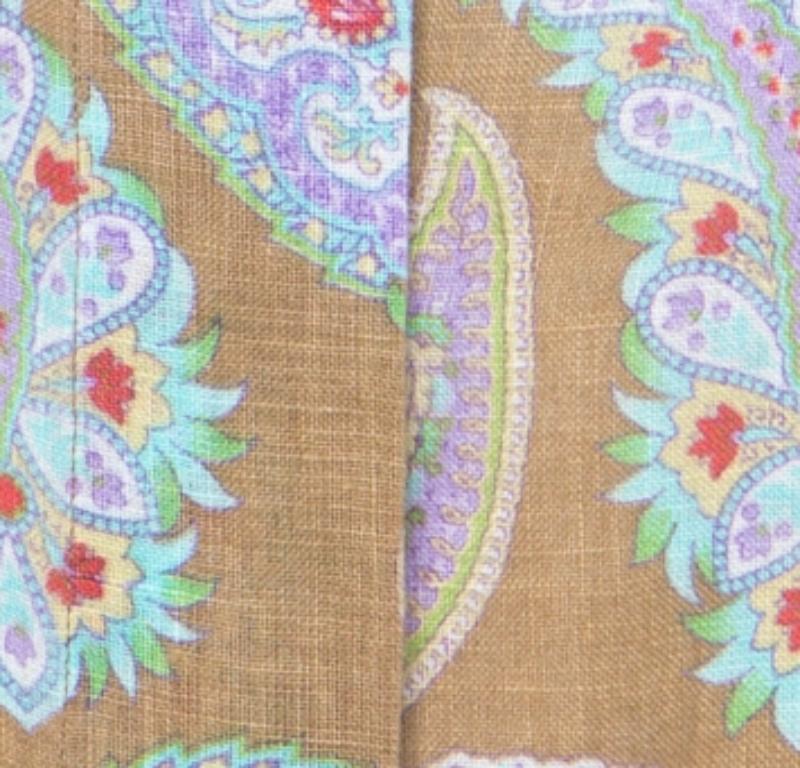 Etro Chemise à manches longues et boutons à l'avant en lin imprimé cachemire multicolore S en vente 1
