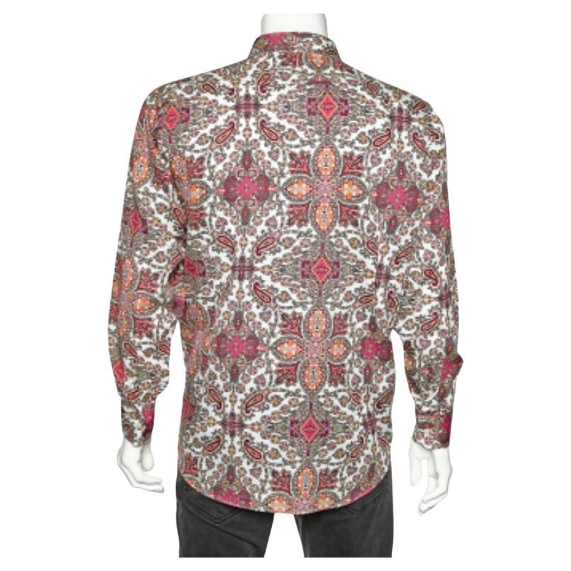 Esplora Etro per scoprire i punti fermi del tuo guardaroba! Questa camicia con stampa paisley rappresenta l'alta moda. Tagliato a misura, è realizzato in cotone leggero e traspirante che ti garantisce un comfort duraturo. Sofisticata ed elegante, la