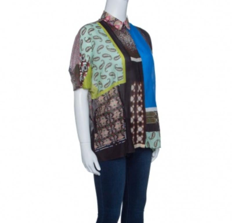 Seguro que puedes contar con esta camisa magistral y definitiva confeccionada por Etro para ganar esas miradas sin límites. Confeccionado en mezcla de algodón y seda, presenta un estampado clásico con el que contar, junto con cuellos ajustados y