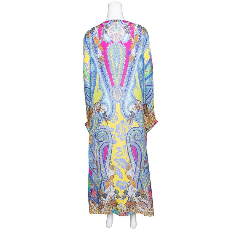 This beauty of a dress is from Etro. Cut from silk, it carries signature prints all over, long sleeves and a hem that falls to the ankles. Make this creation yours today and flaunt it with flats or high heels.

Includes: Packaging