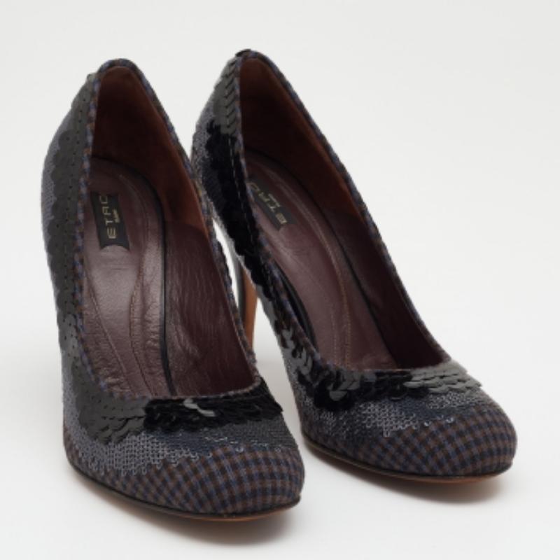Etro Multicolor Sequins And Fabric Pumps Size 37.5 In Good Condition In Dubai, Al Qouz 2