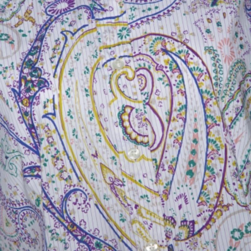 Etro Camisa de rayas multicolor de algodón con estampado de cachemira y botones delante L en Bueno estado para la venta en Dubai, Al Qouz 2