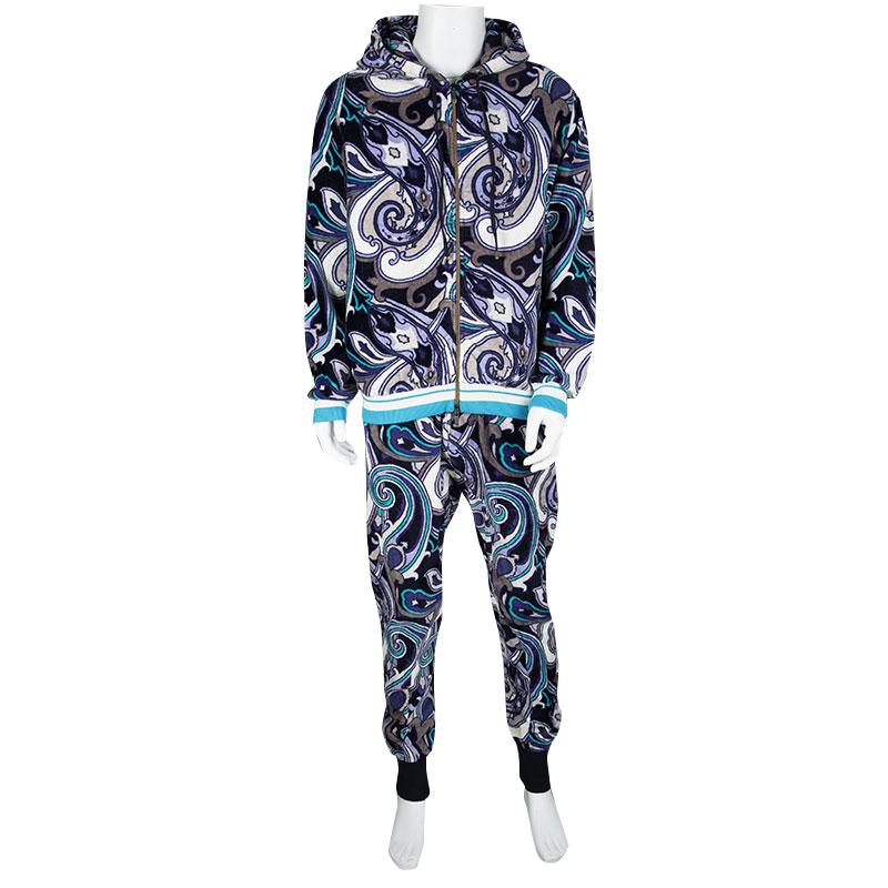 Start your mornings on a happy note with these cool Etro sweatshirt and jogger pant set. Tailored in printed terrycloth, this set consists of a zip front sweatshirt that had a banded hemline and cuffs and comes attached with a hoodie. The pants