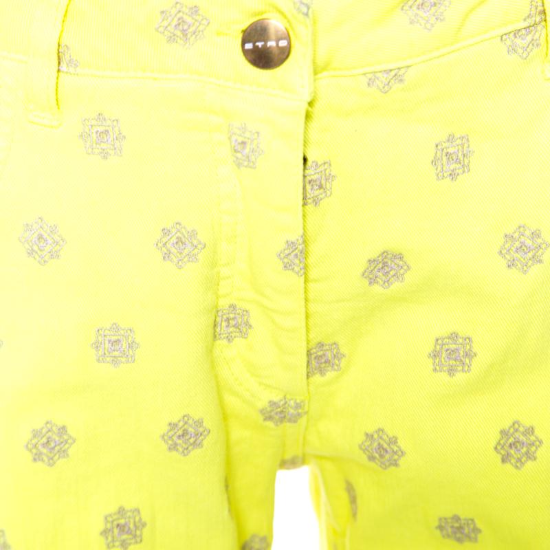 Etro Neon Yellow Geometric Motif Embroidered Denim Skinny Jeans M In Excellent Condition In Dubai, Al Qouz 2