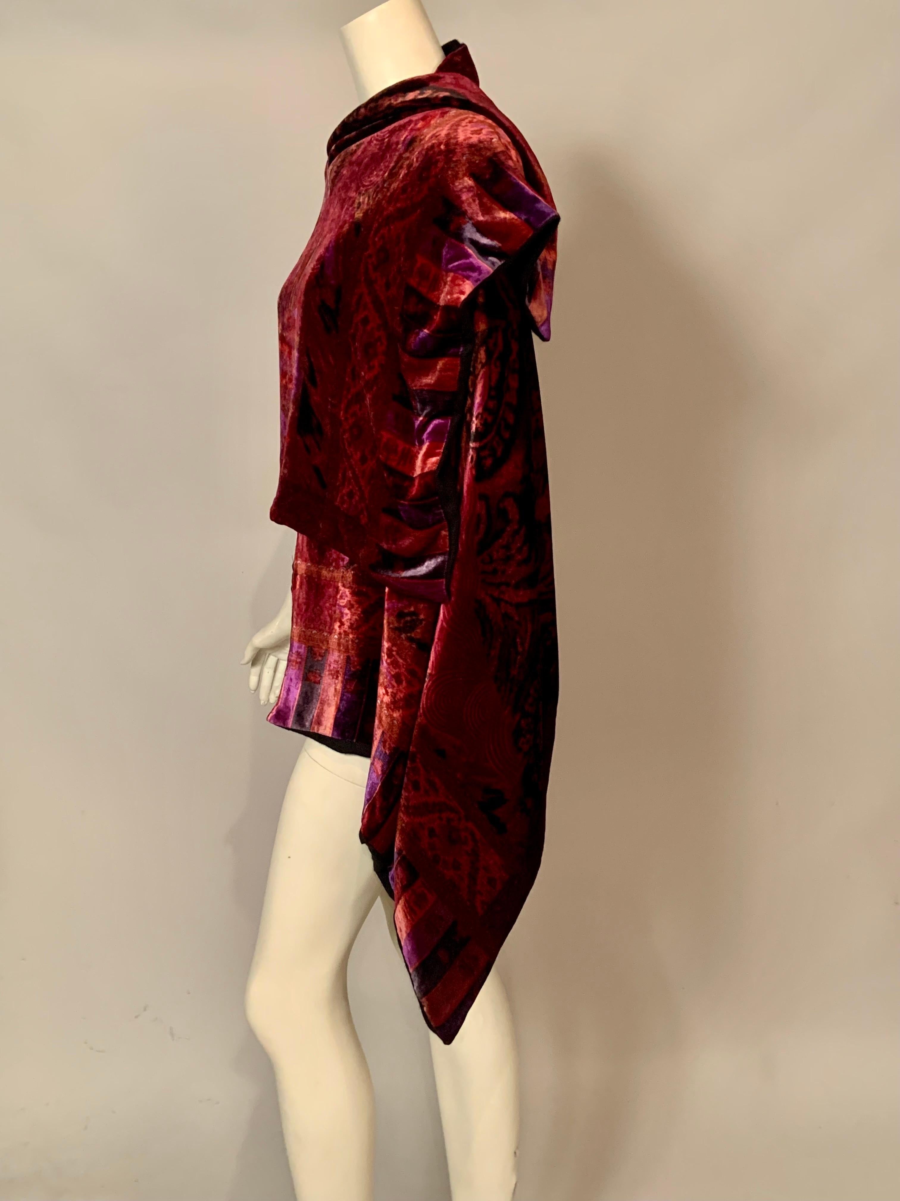 Etro Paisley Pattern Silk Velvet Shawl Reversing to a Black Cashmere Shawl For Sale 3