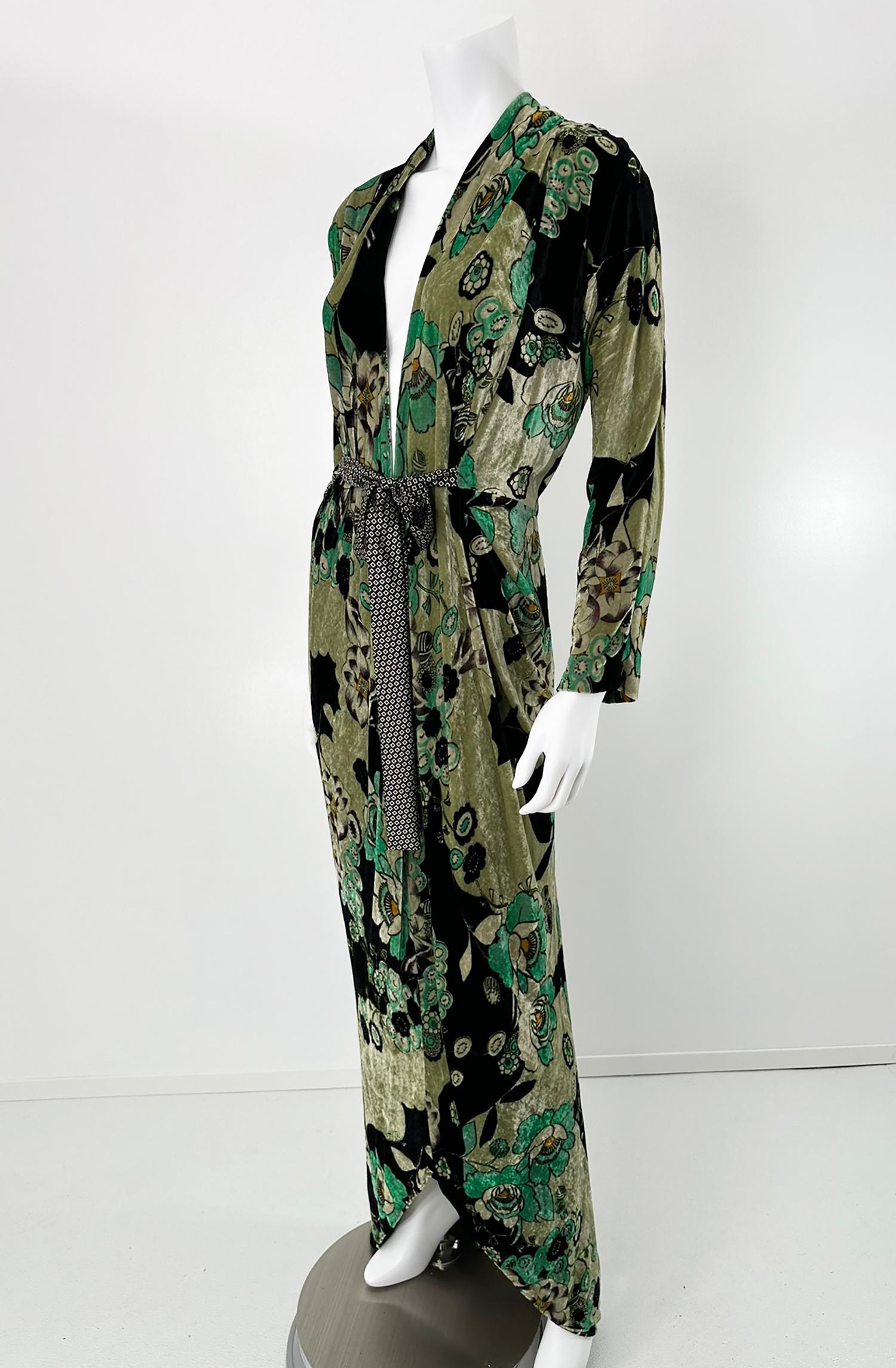 Etro - Velluto Panne Stampato con fiori muti - Vestito Maxi con scollo a V e vita a cravatta 44 in vendita 6
