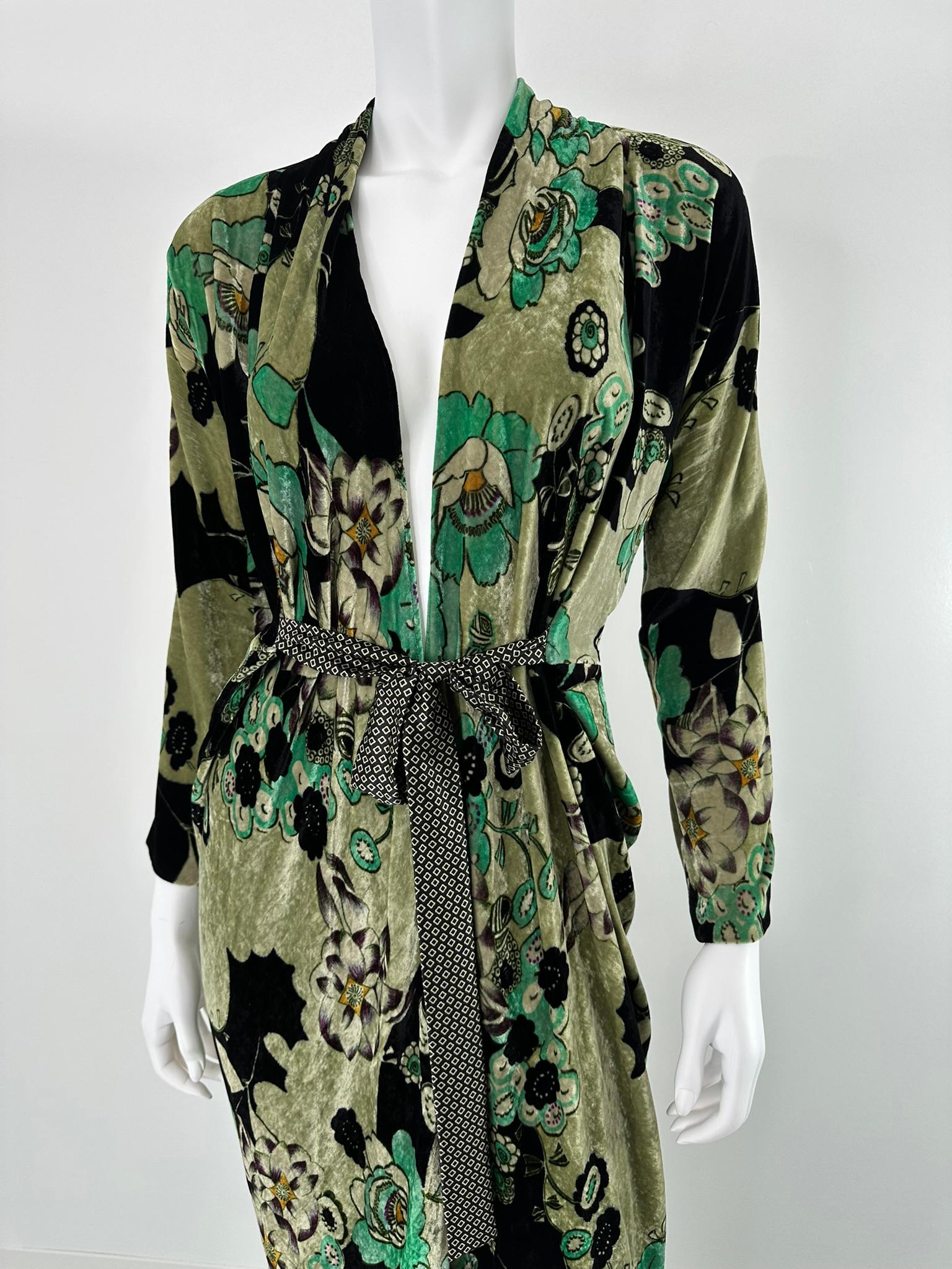 Etro - Velluto Panne Stampato con fiori muti - Vestito Maxi con scollo a V e vita a cravatta 44 in vendita 8