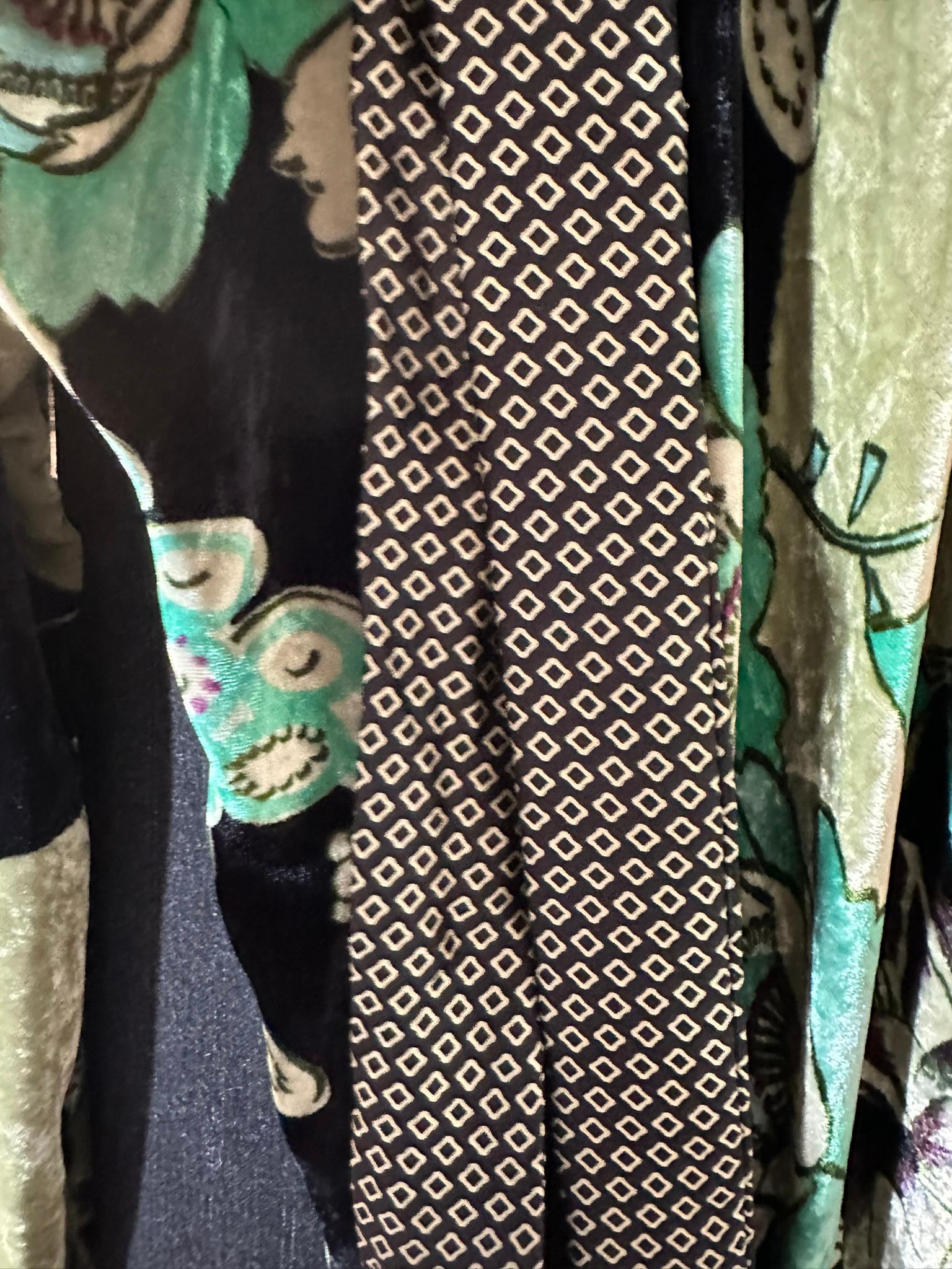 Etro - Velluto Panne Stampato con fiori muti - Vestito Maxi con scollo a V e vita a cravatta 44 in vendita 11