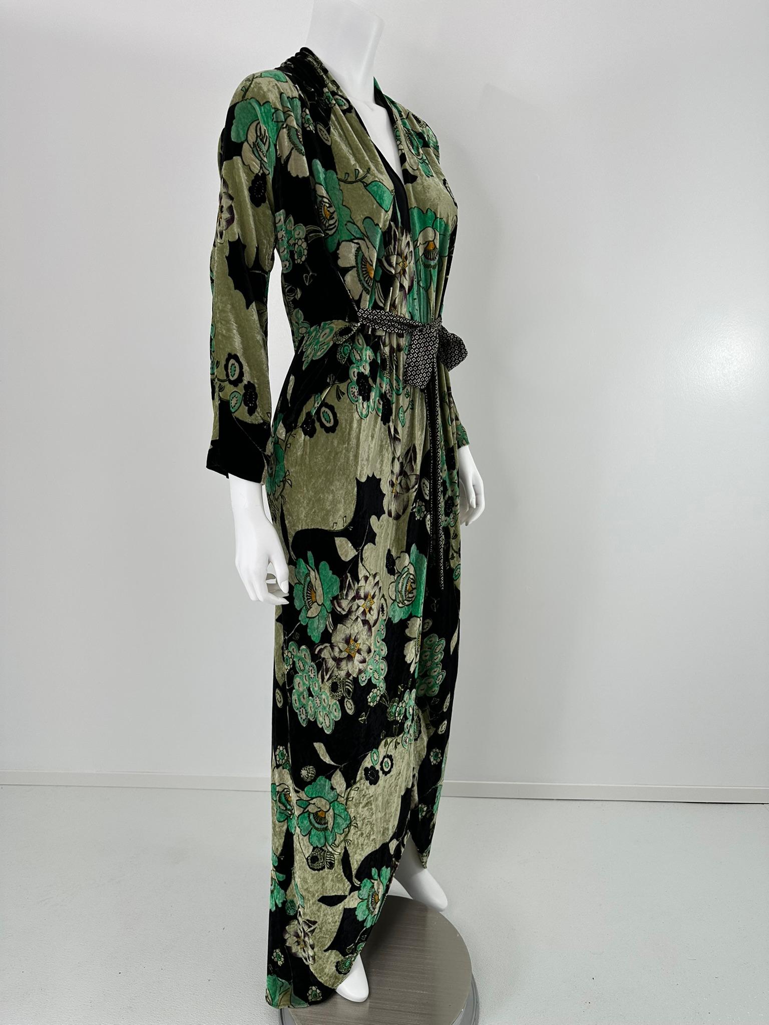 Nero Etro - Velluto Panne Stampato con fiori muti - Vestito Maxi con scollo a V e vita a cravatta 44 in vendita