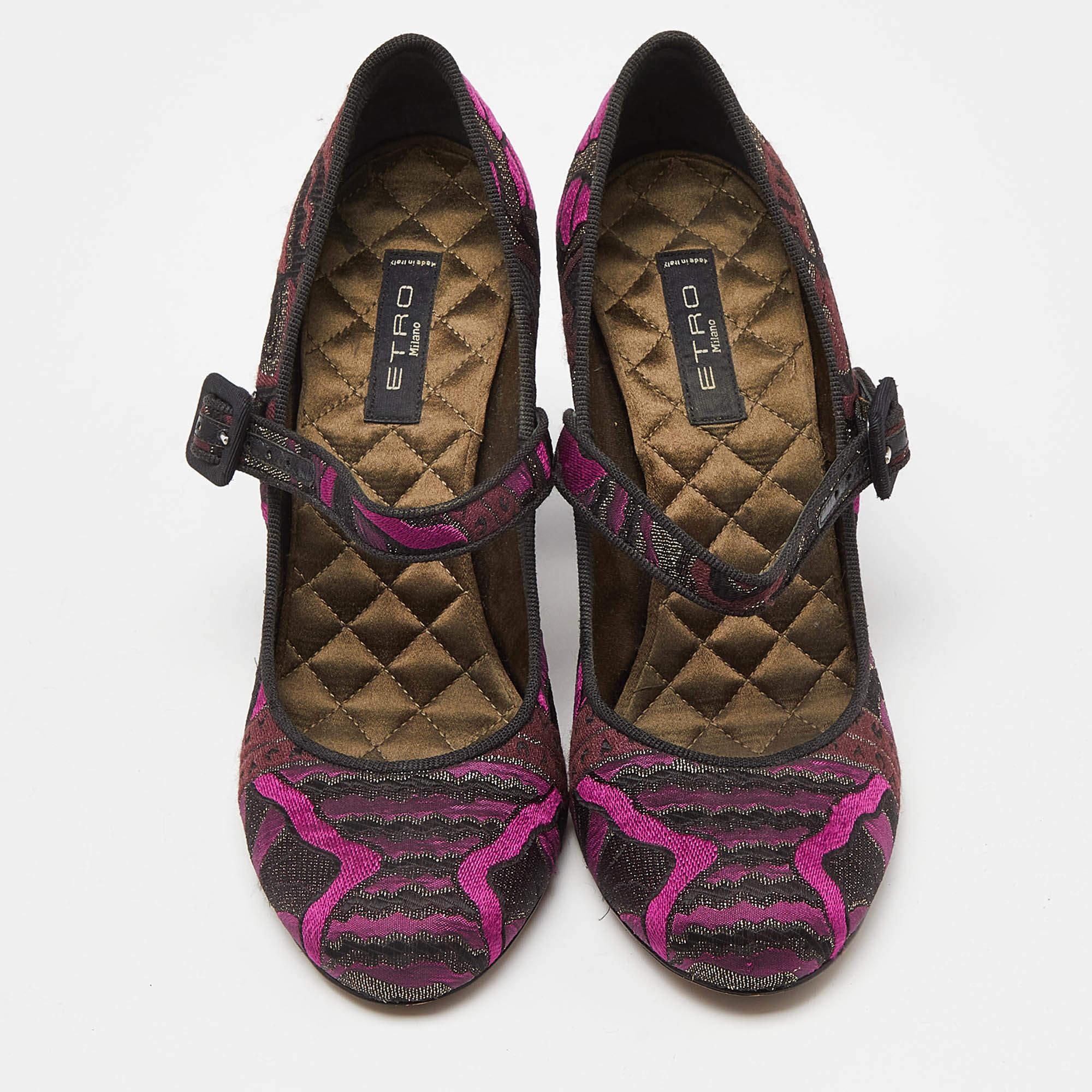 Etro Purple/Black Brocade Fabric Block Heel Pumps Size 37 In Good Condition For Sale In Dubai, Al Qouz 2