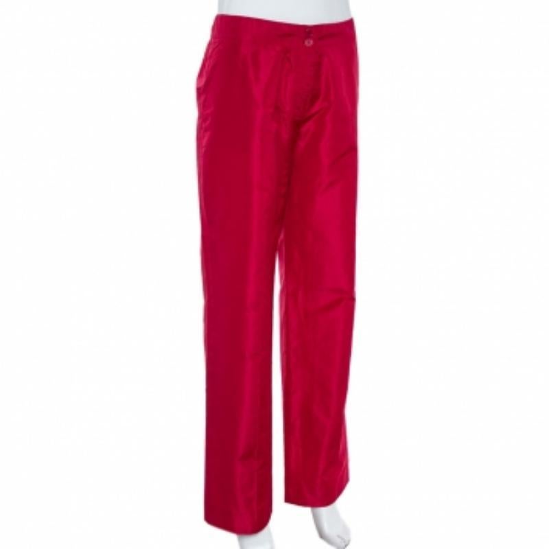 Veronica Etro's impeccable craftsmanship and detailed tailoring are seen in these trousers. These pants are tailored from lustrous silk- blend in a loose, straight-leg silhouette and have button closure. Wear them with flats, so they softly pool at