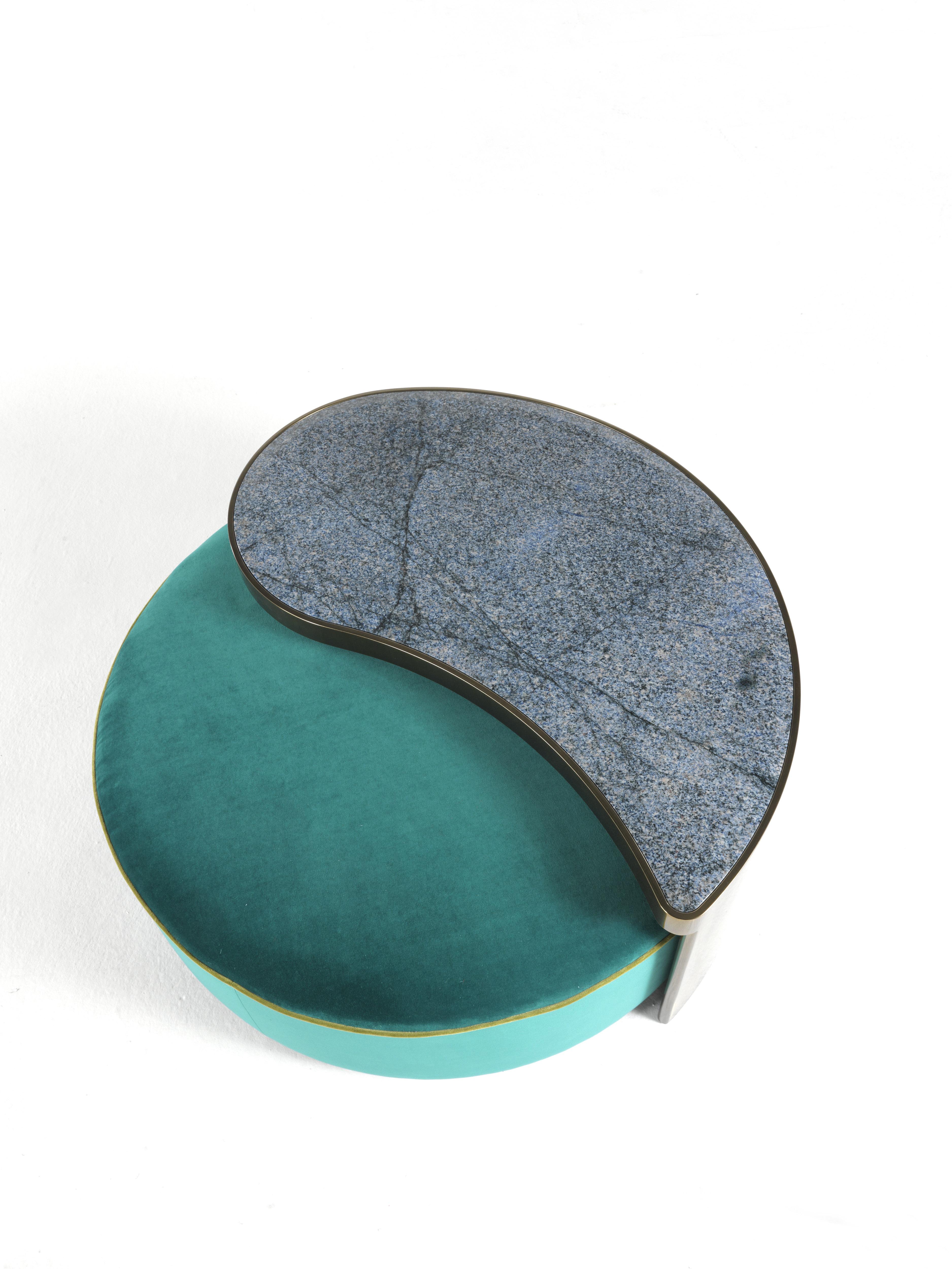 Modern 21st Century Sharp Pouf with table in Metal and Velvet by Etro Home Interiors