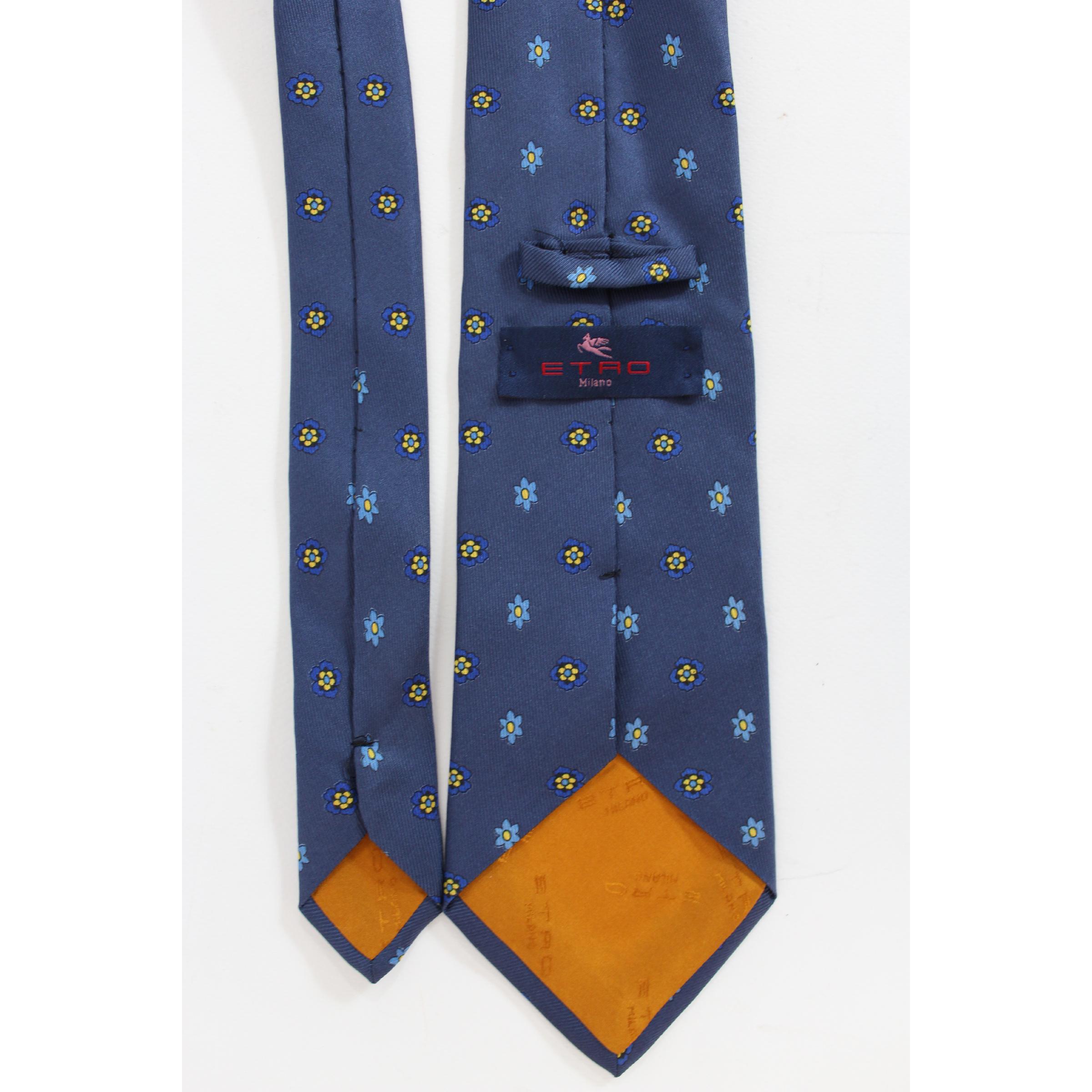 Etro - Cravate en soie bleue à motif floral vintage Excellent état - En vente à Brindisi, Bt