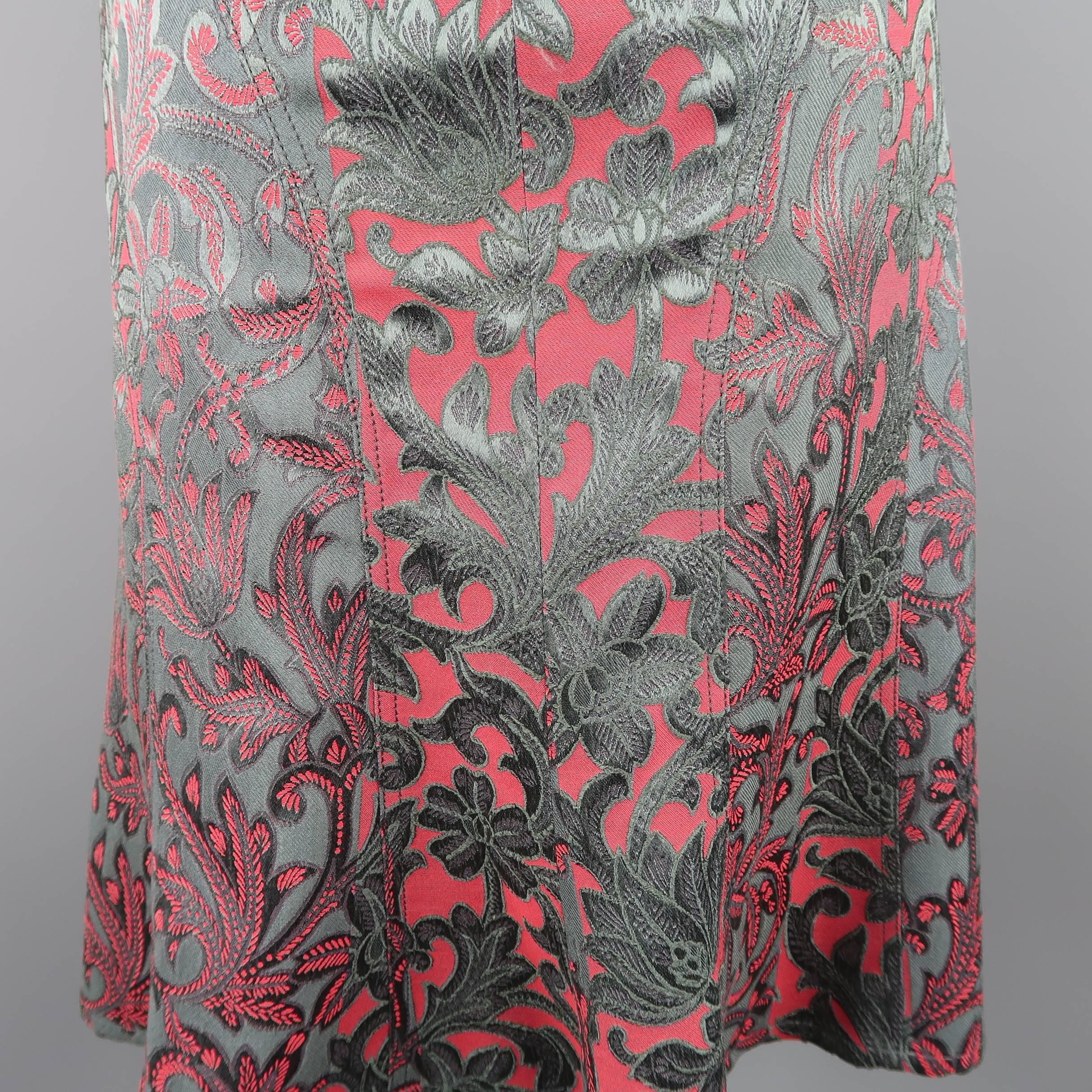 Etro Grey and Burgundy Paisley Brocade Silk Jacquard A Line Skirt In Good Condition In San Francisco, CA