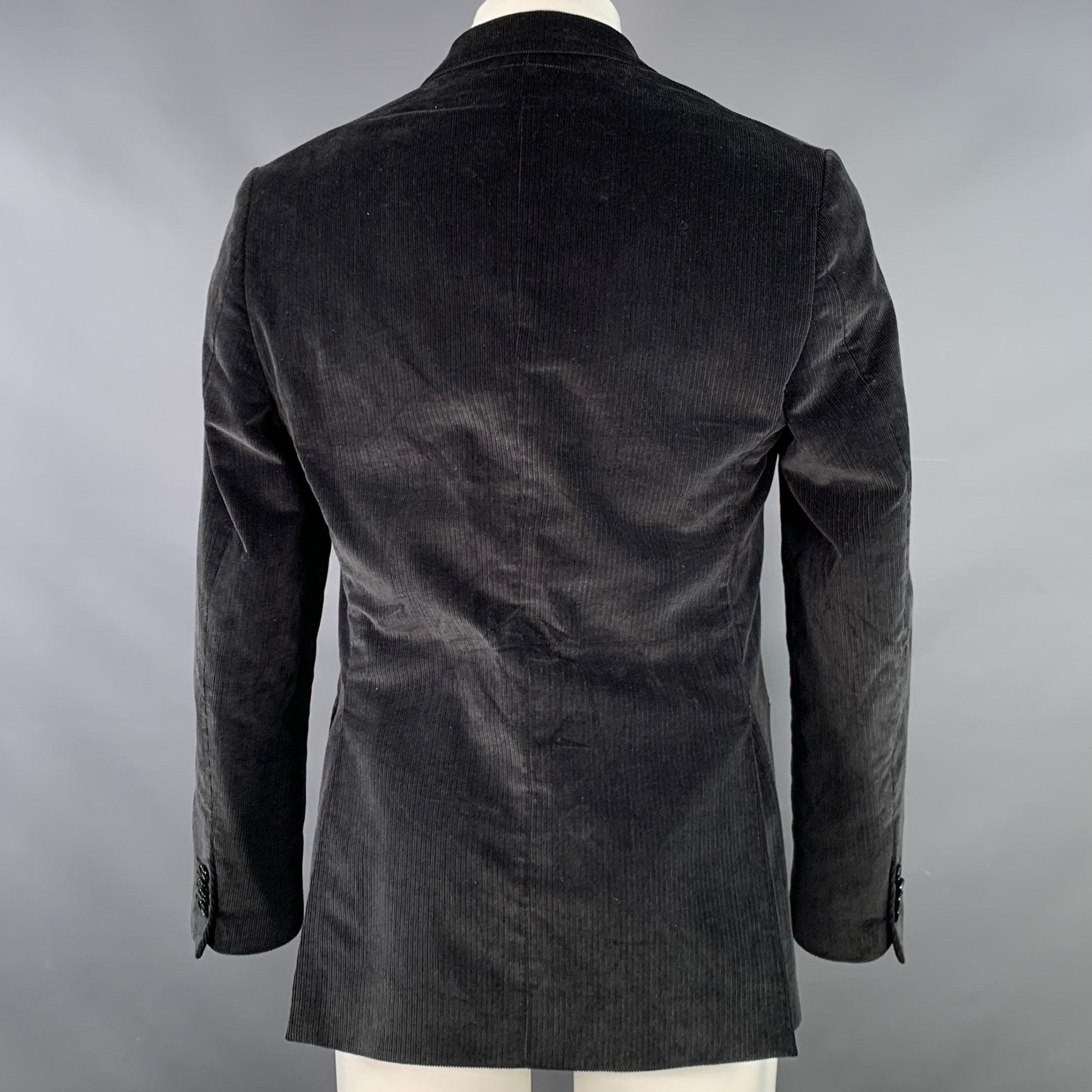 ETRO Size 38 Black Corduroy Cotton Blend Notch Lapel Sport Coat In Good Condition For Sale In San Francisco, CA