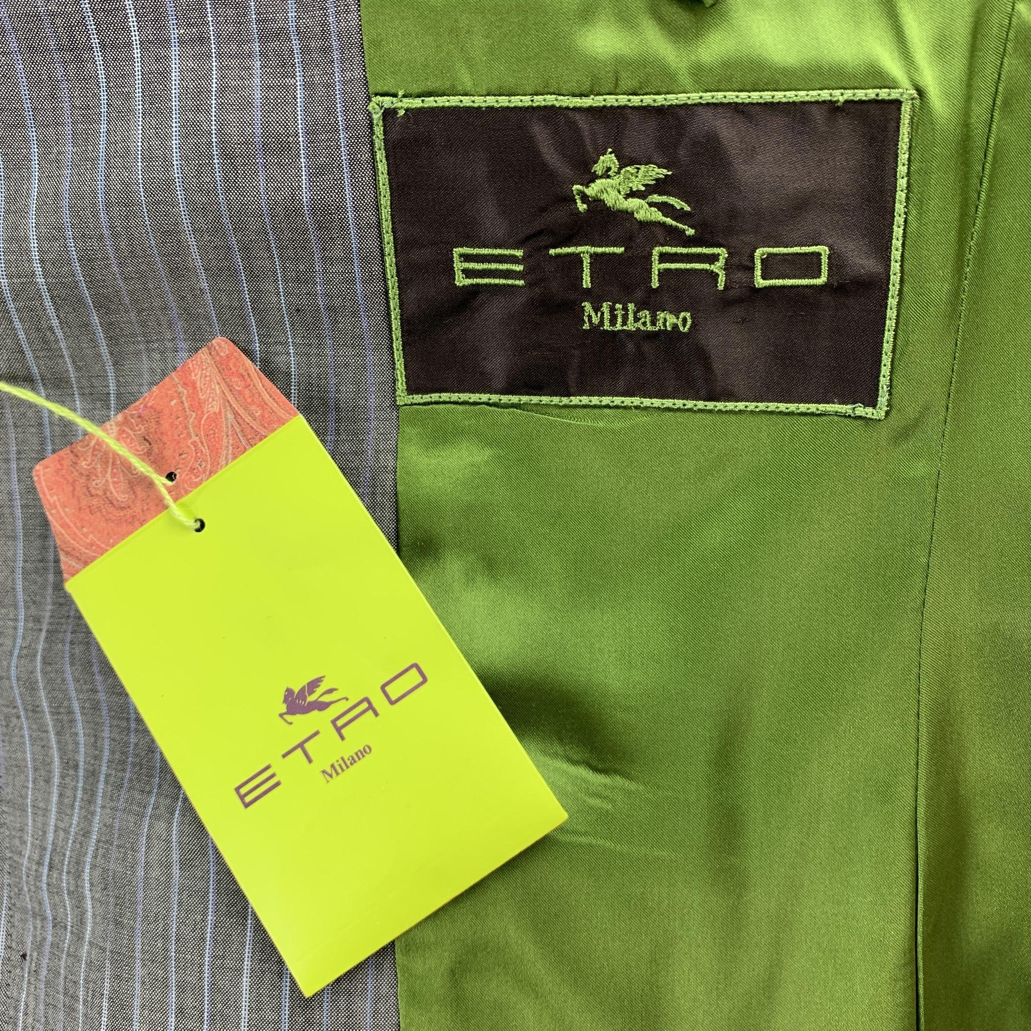ETRO Size 38 Regular Gray Stripe Wool / Mohair Notch Lapel Suit For Sale 6