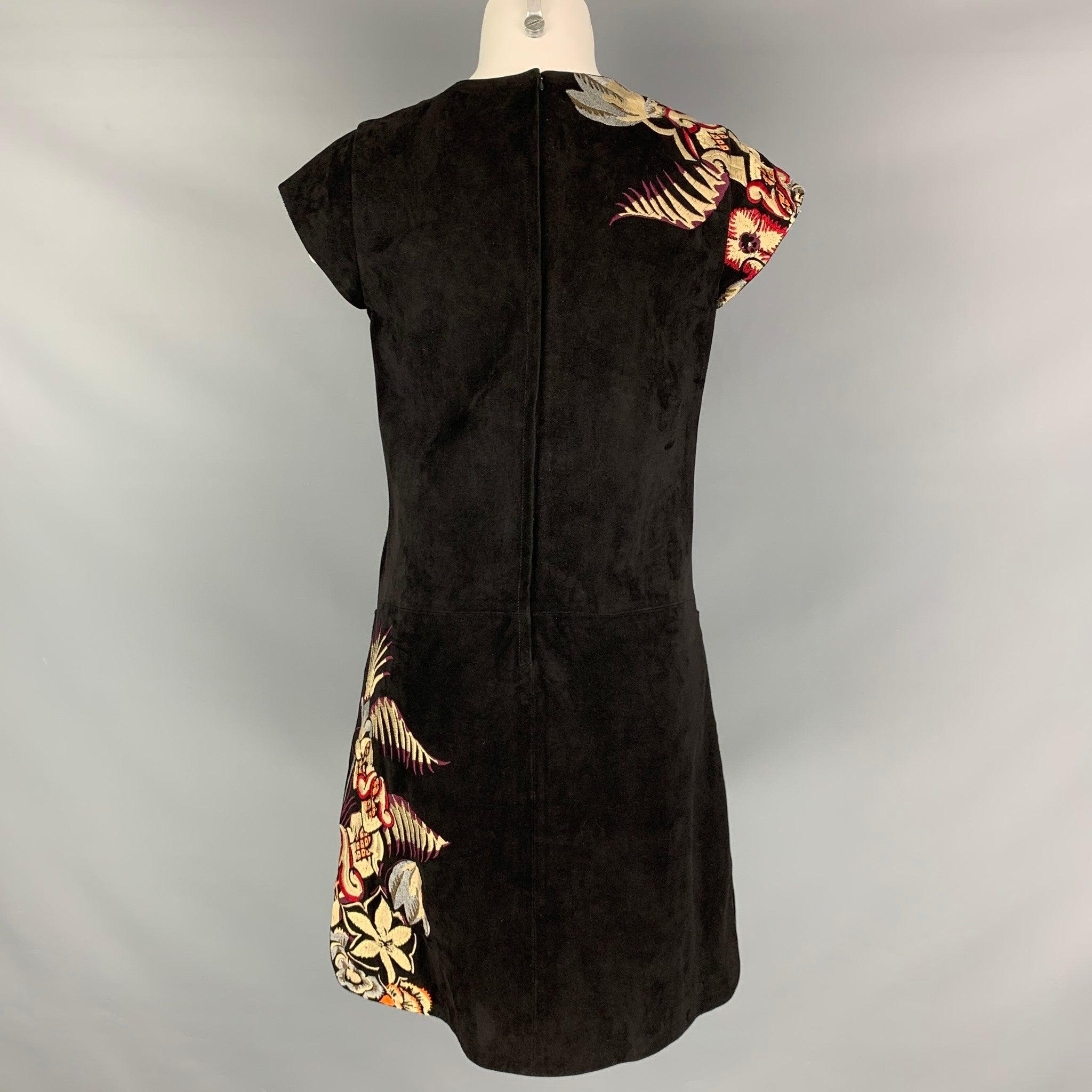 ETRO Size 4 Black Multi-Color Suede Embroidered Goat Skin Short Sleeve Dress In Good Condition For Sale In San Francisco, CA